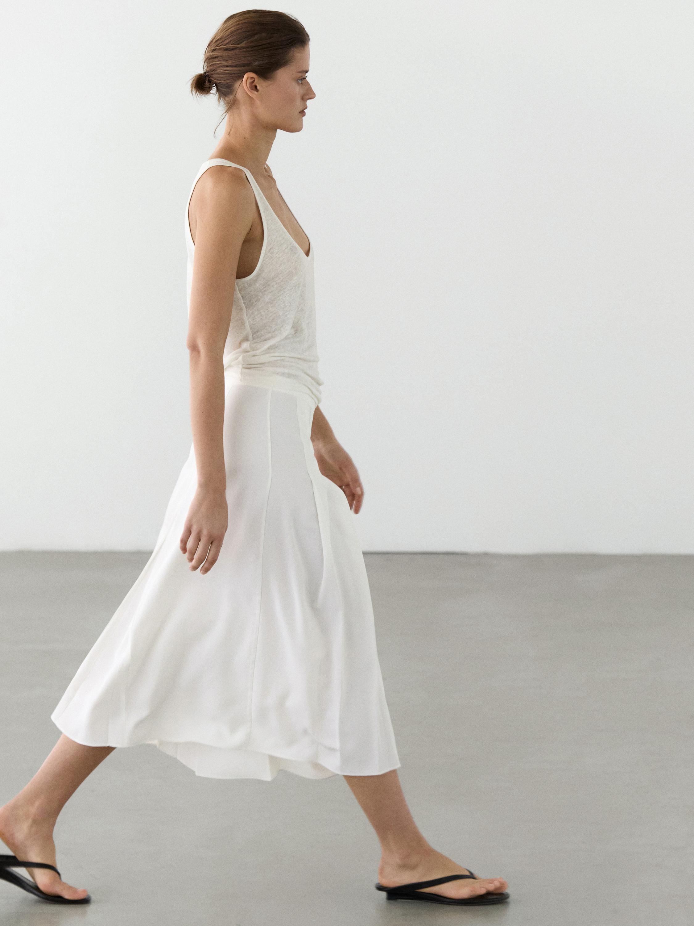 Midi skirt with box pleats