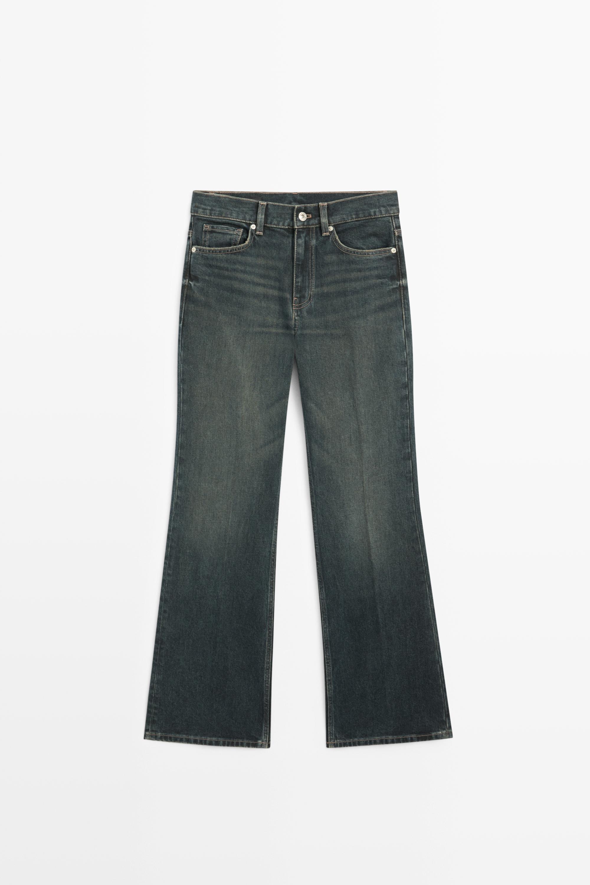 Mid-waist flare fit jeans