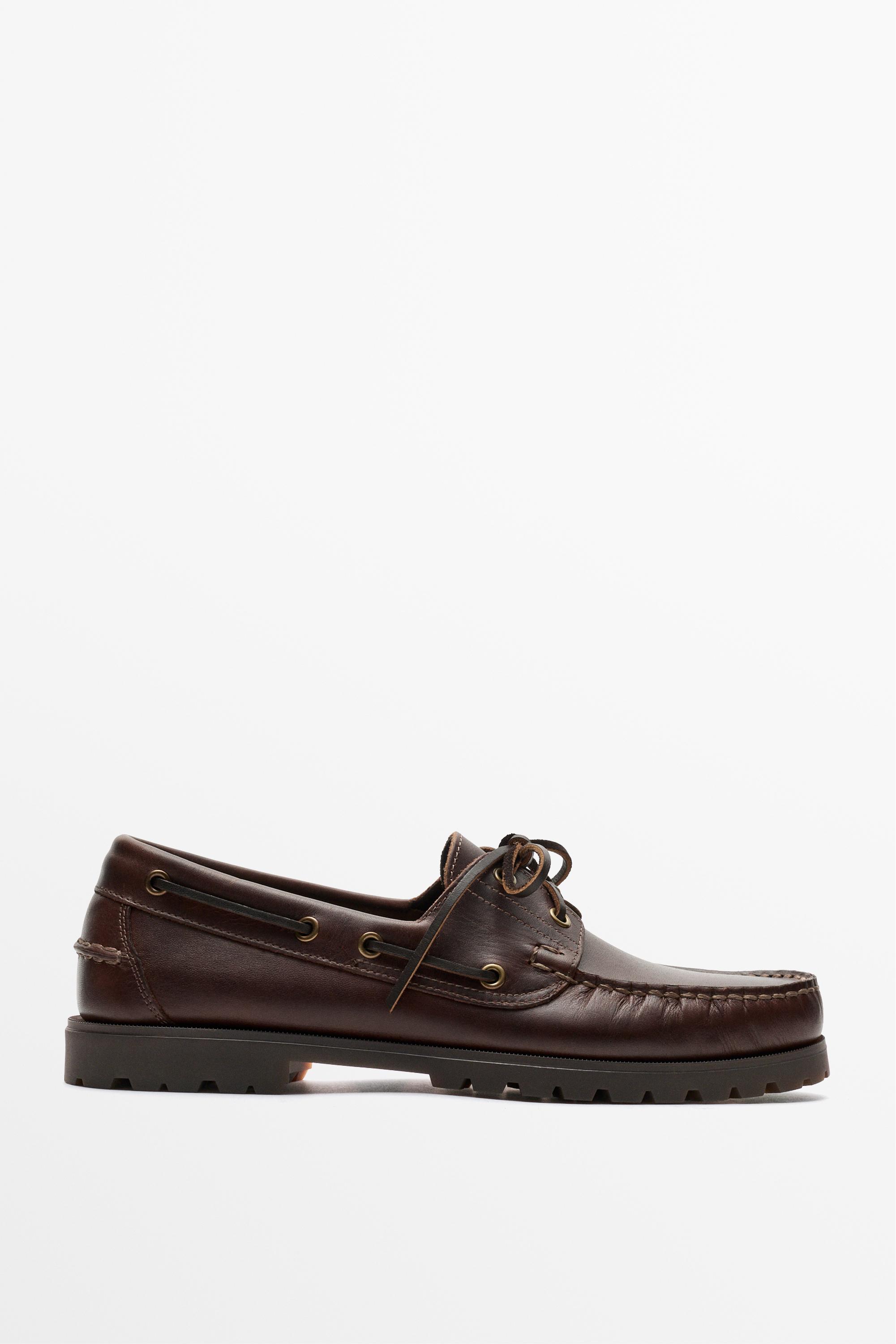 Nappa leather boat shoe