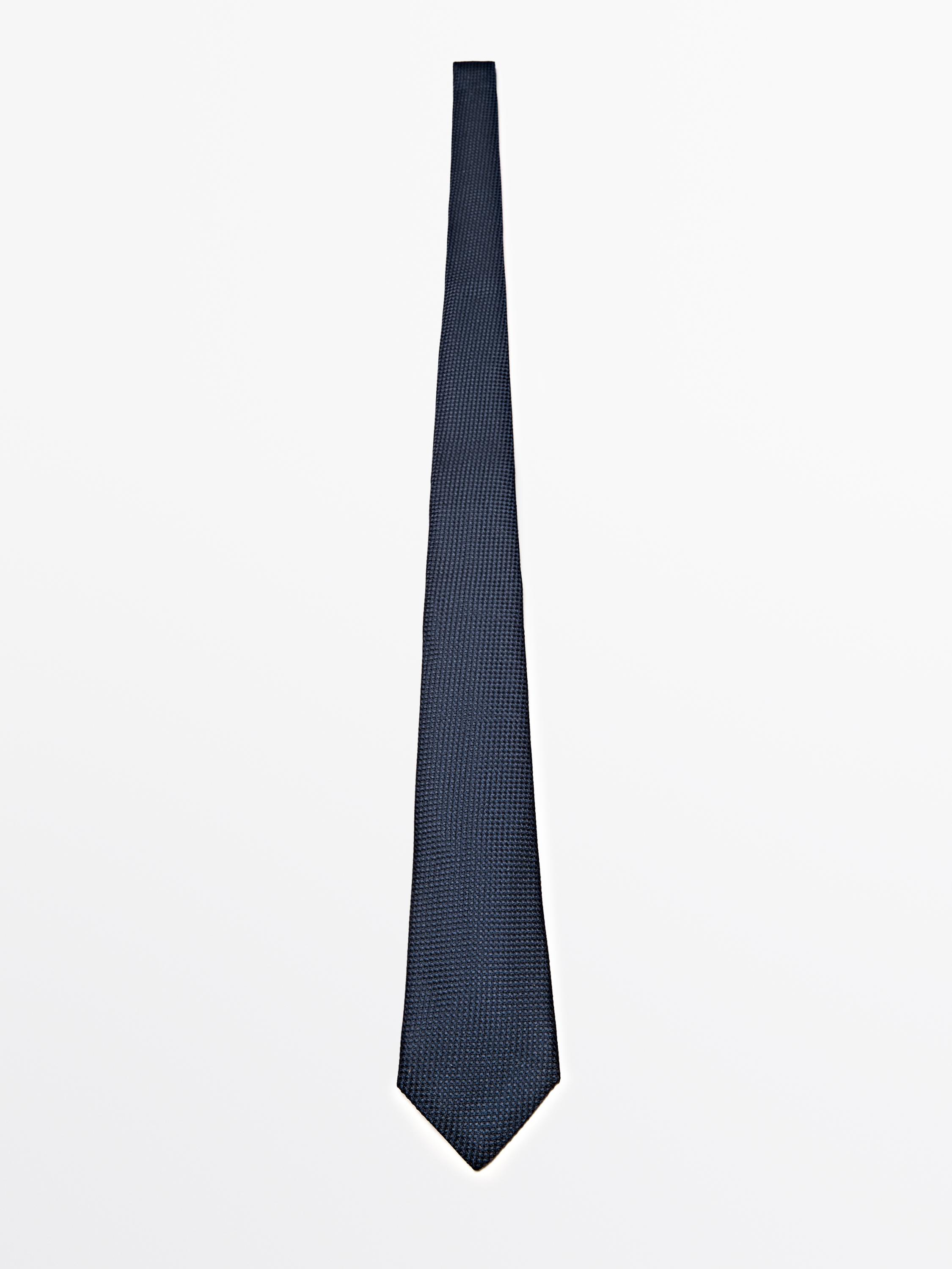 100% mulberry silk tie