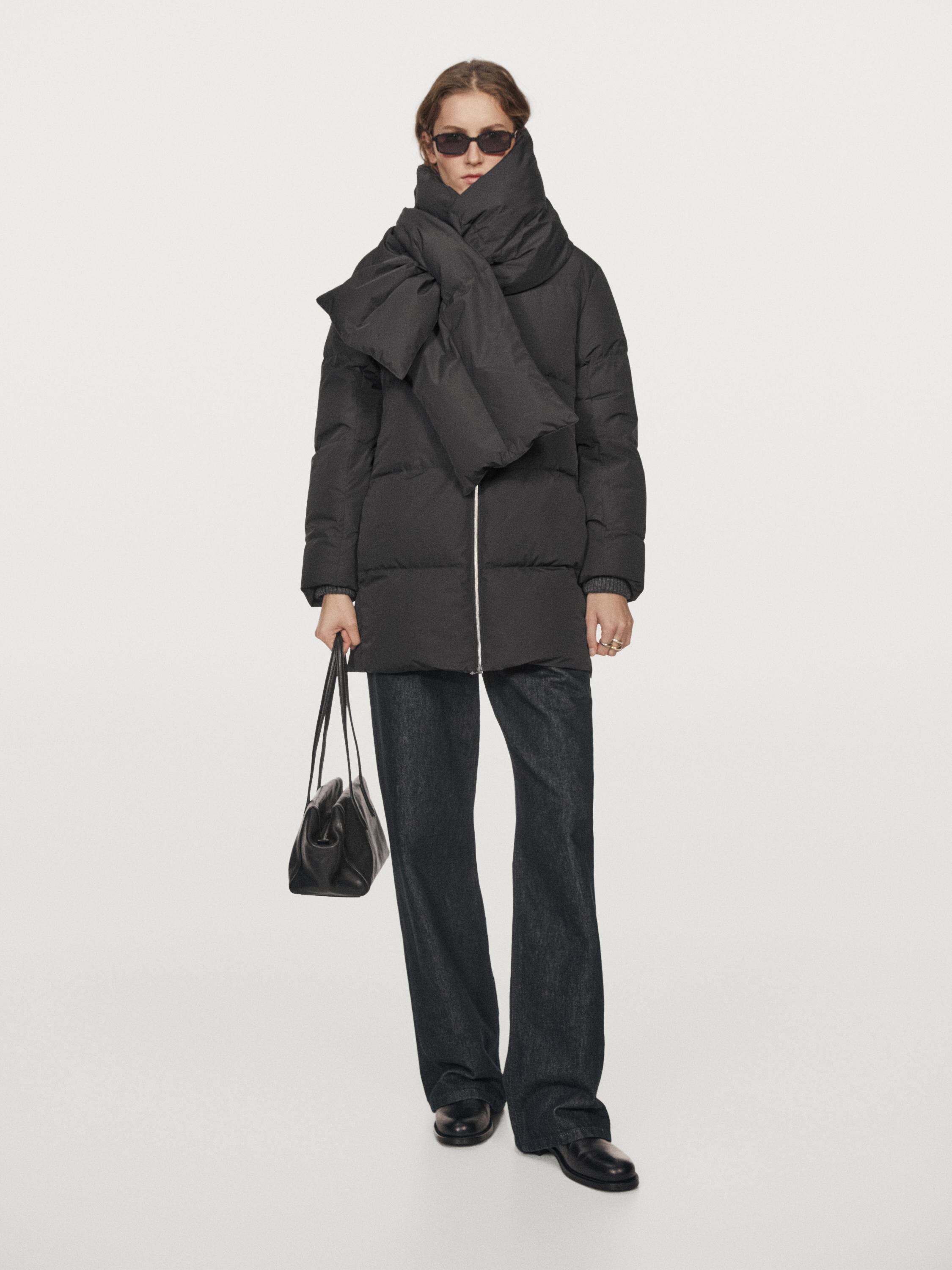 Water-repellent puffer jacket