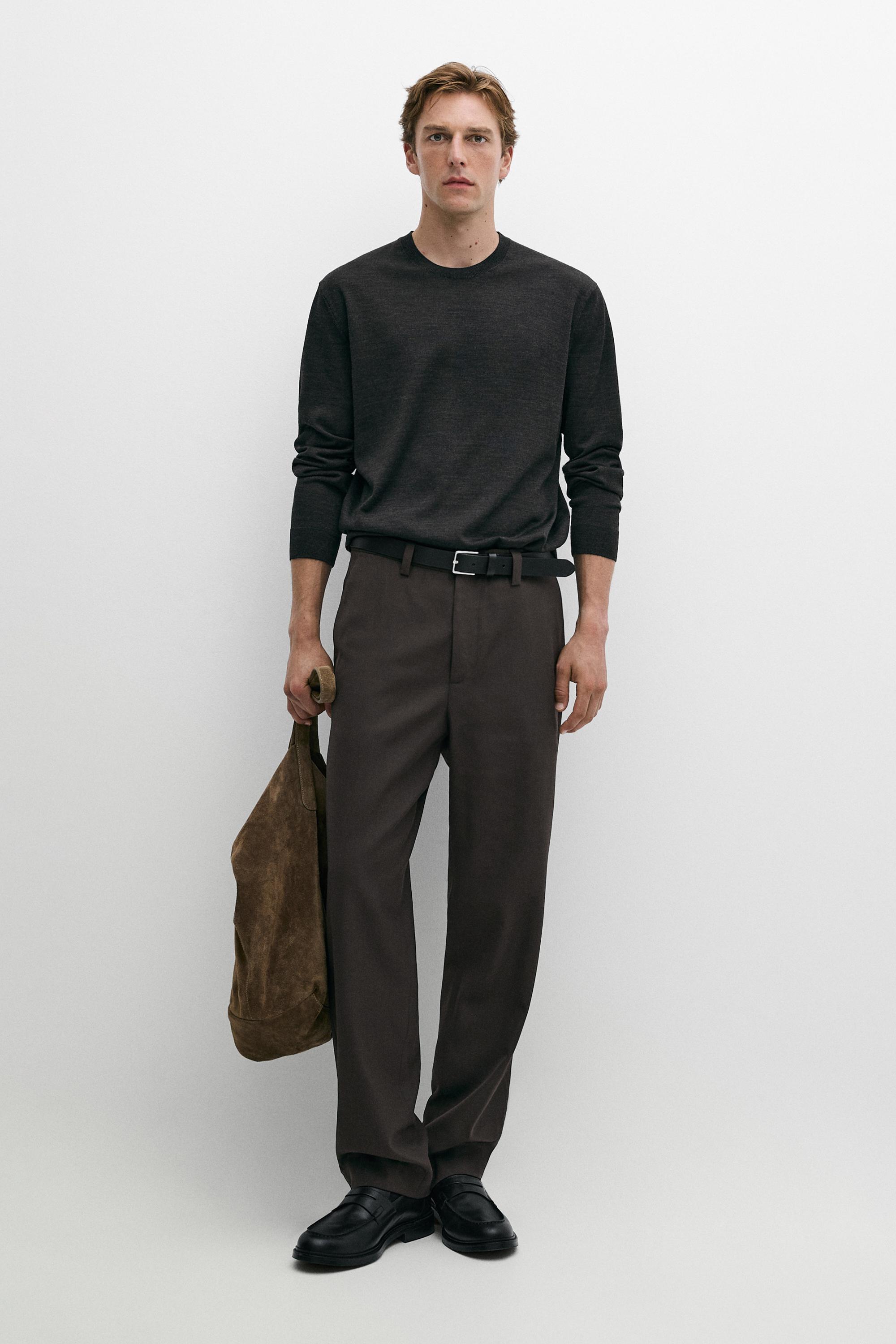 100% merino wool knit round neck sweater
