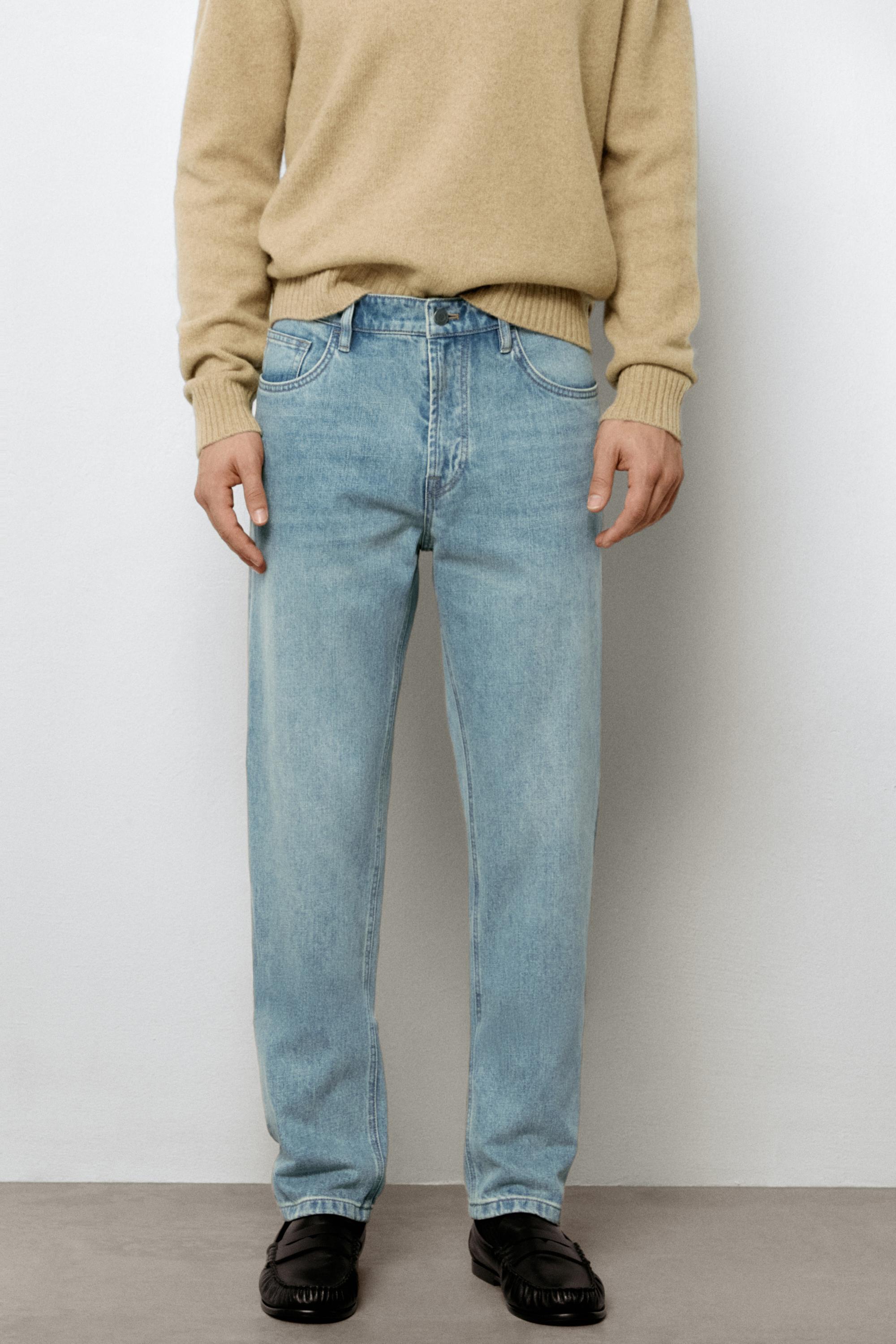 Tapered fit jeans