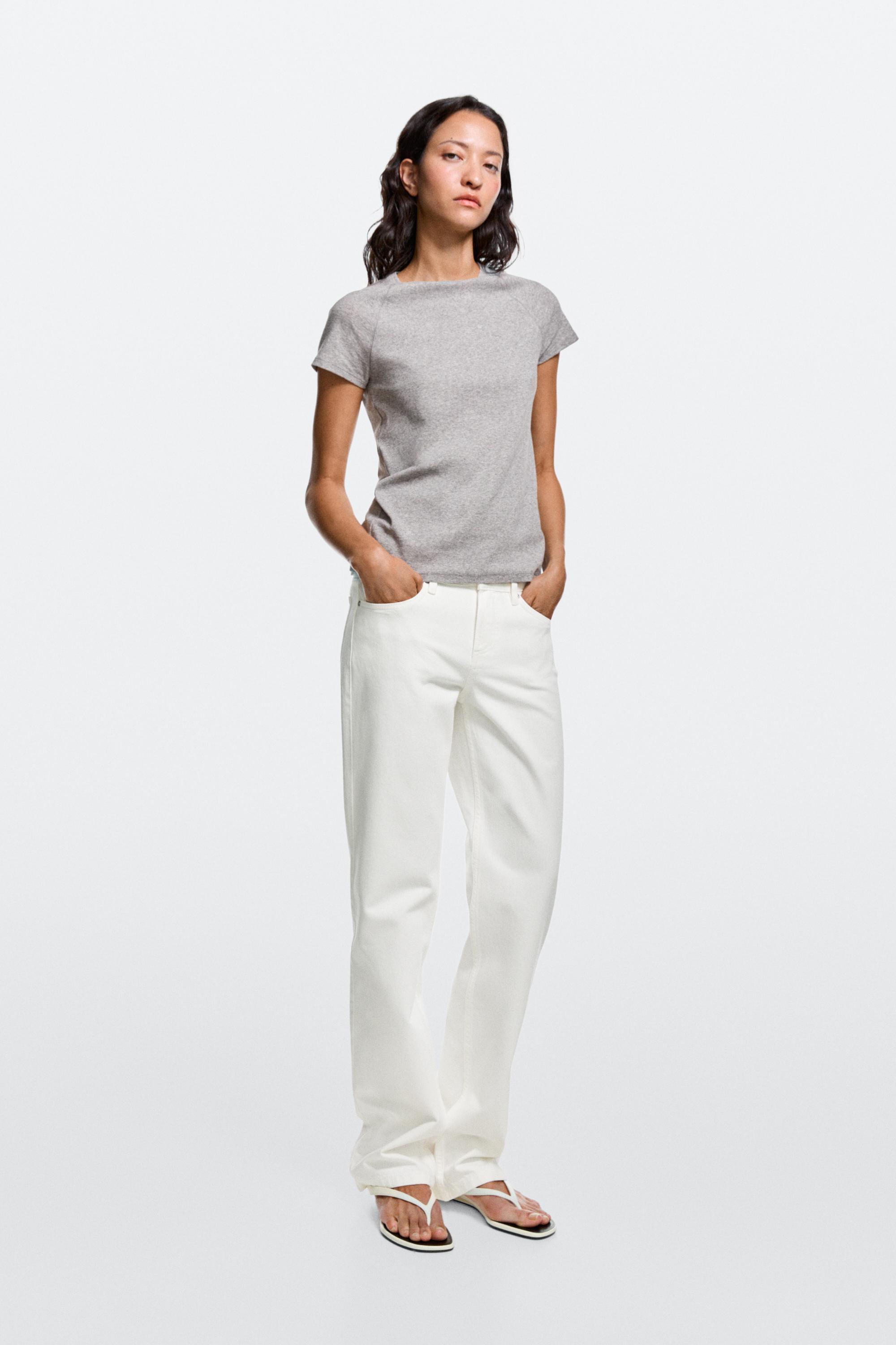 Low-rise straight-leg jeans