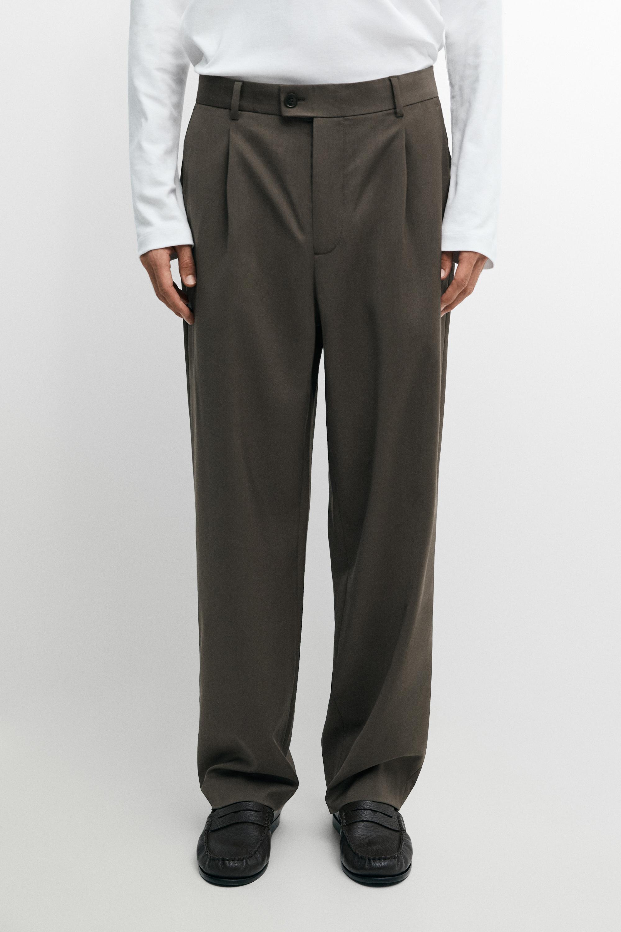 Relaxed-fit darted 100% cool wool pants