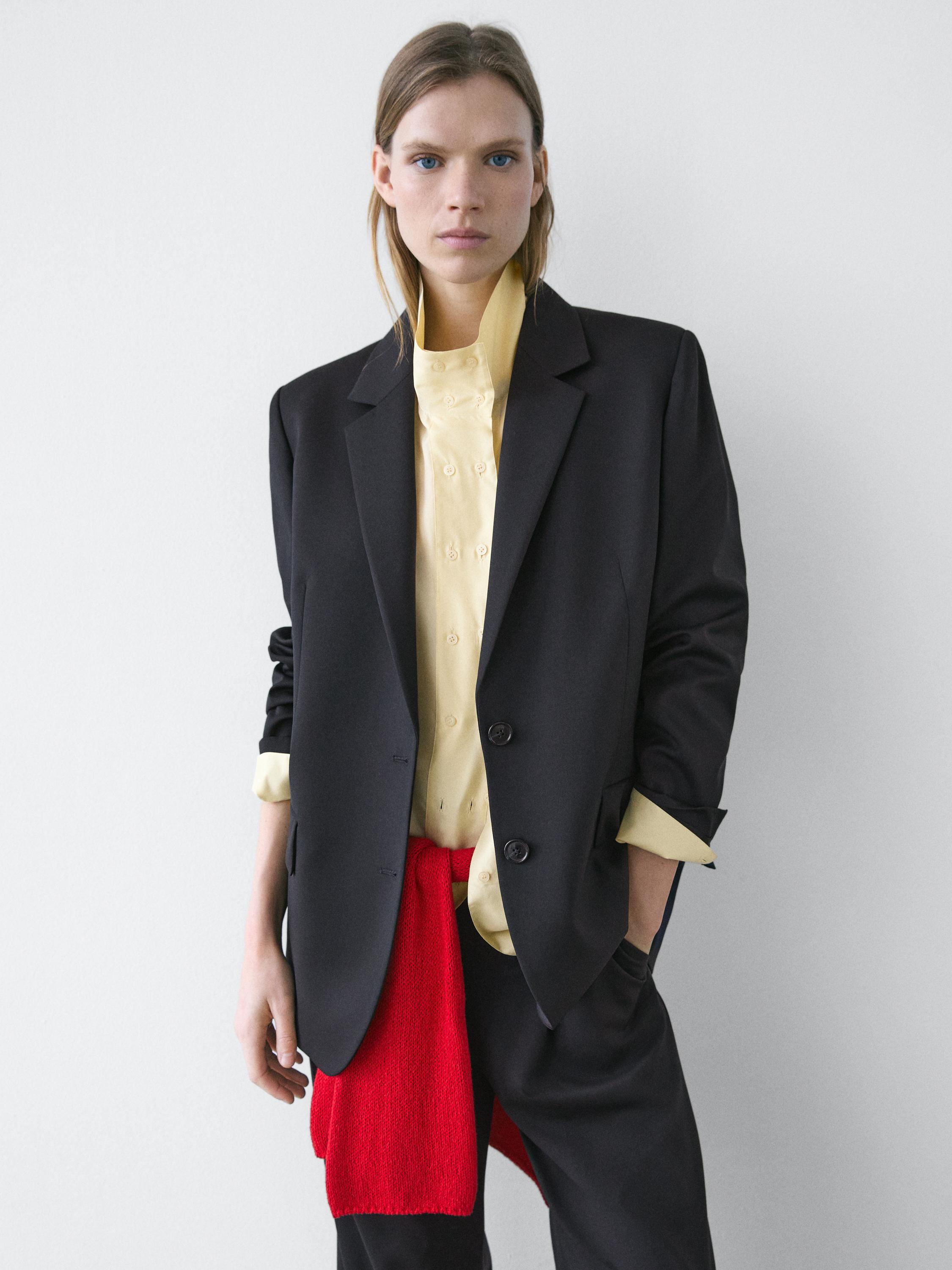 100% extra fine wool two-button blazer