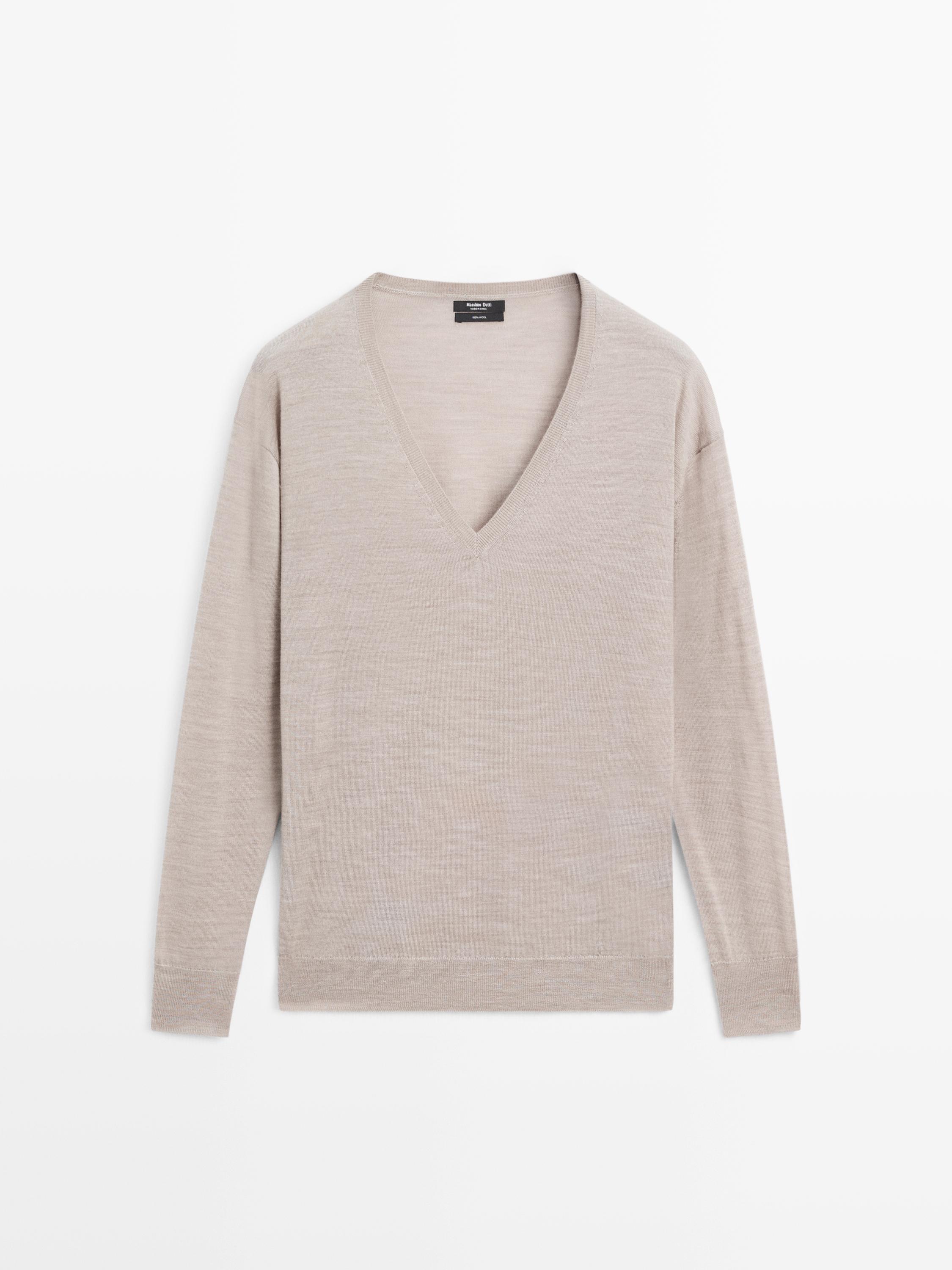 100% wool oversize knit sweater
