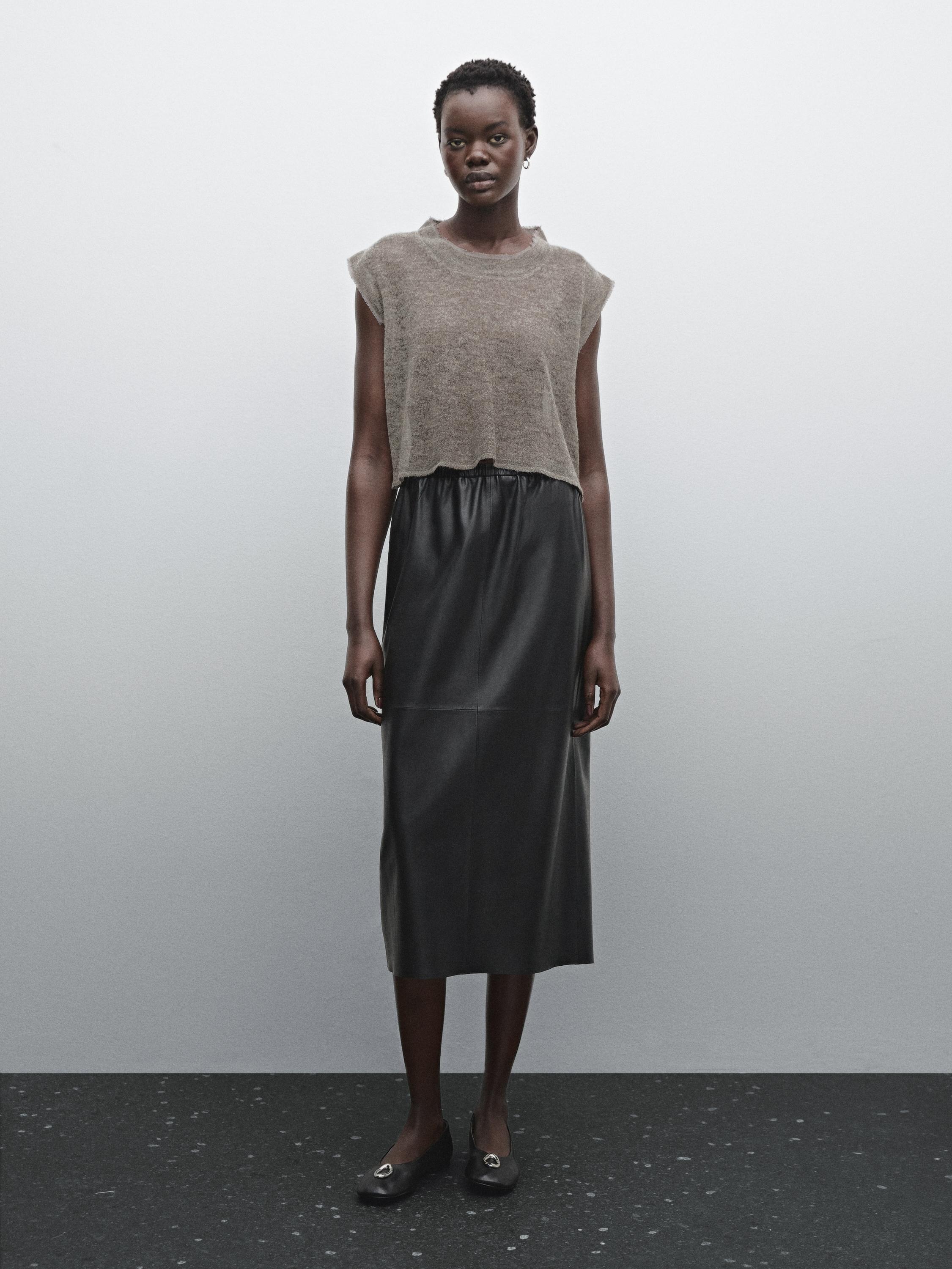 Sleeveless wool blend matching T-shirt