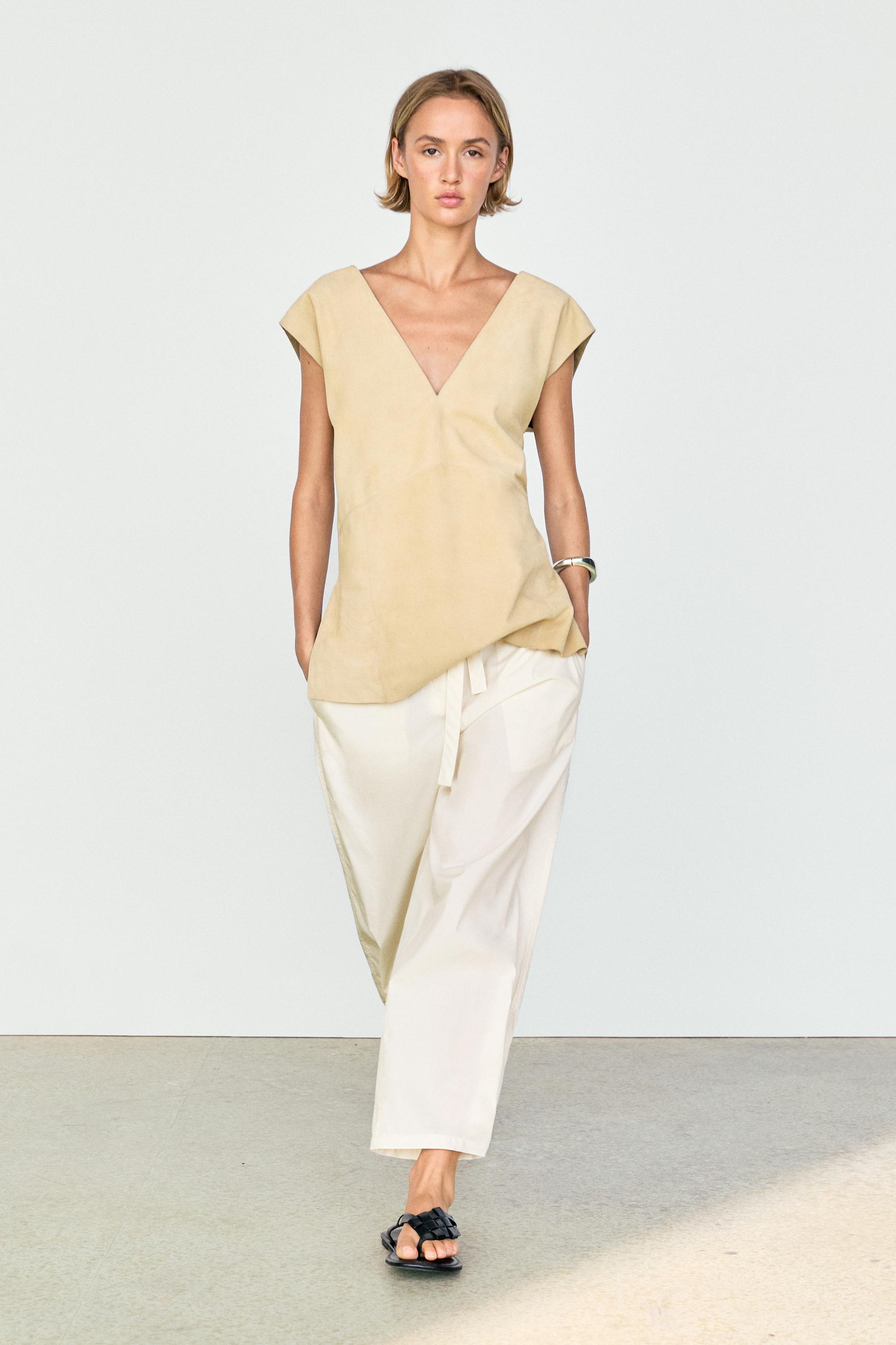 Cotton blend pants with tie detail