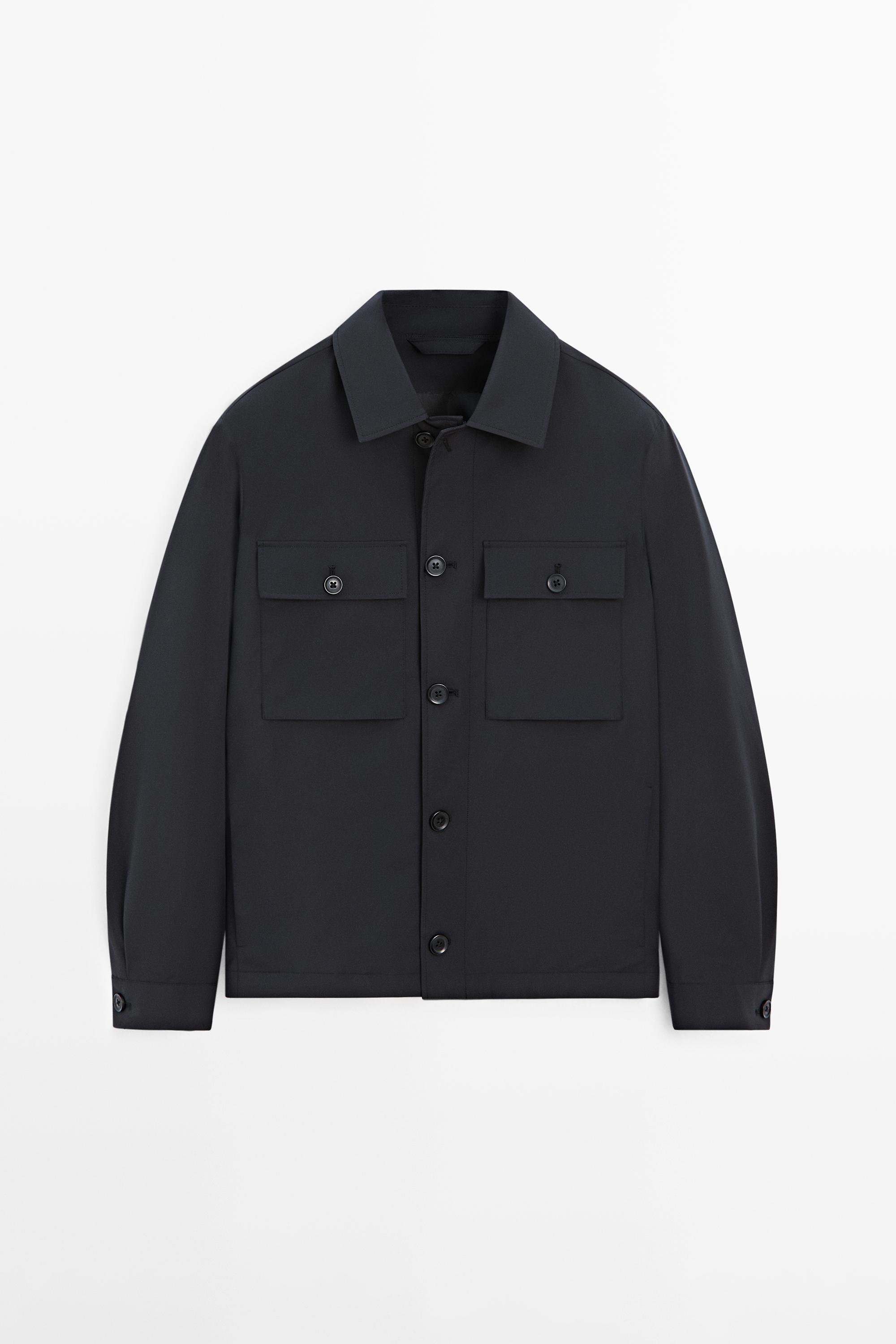 Short jacket with pocket details