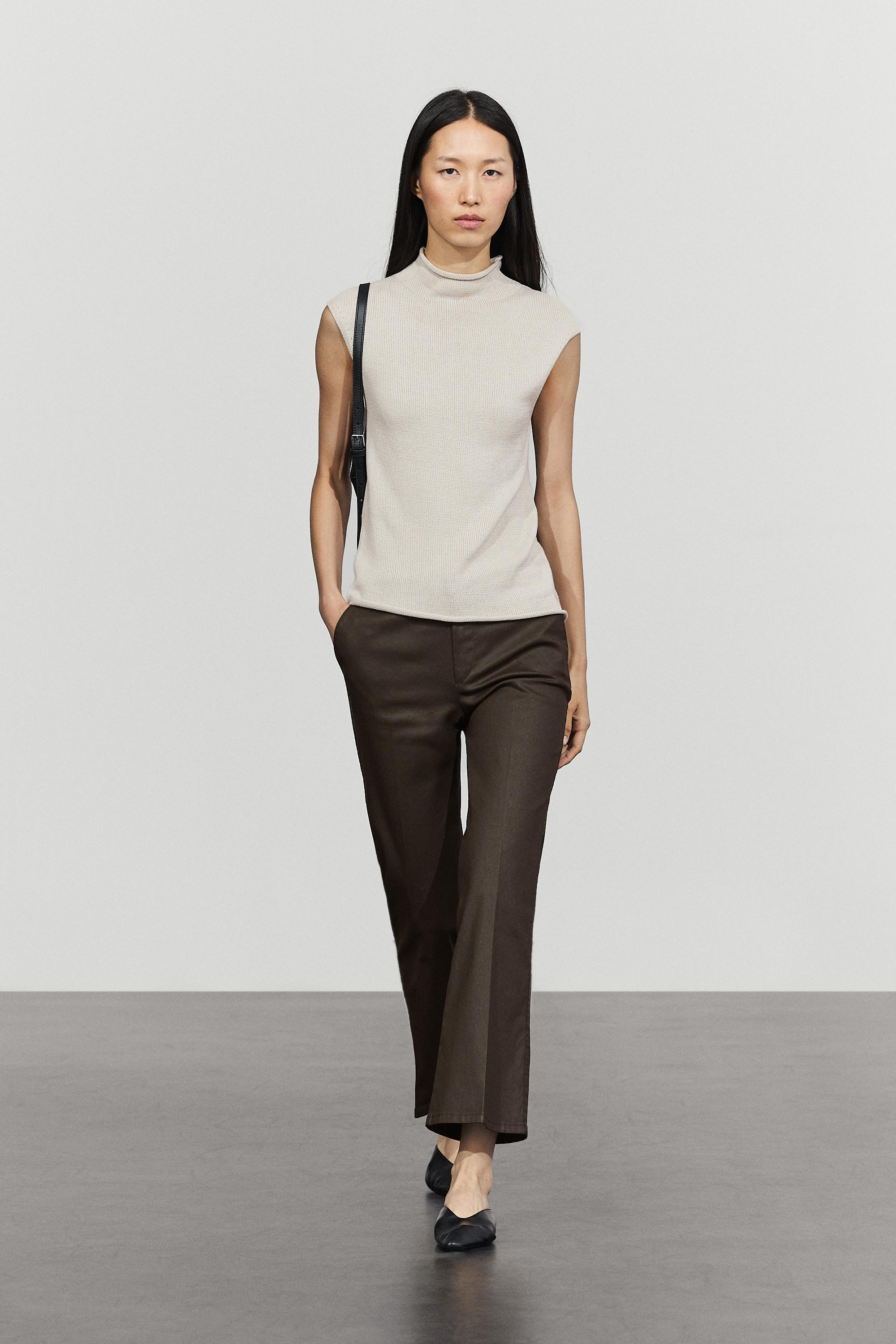 Rubberised cropped flare pants