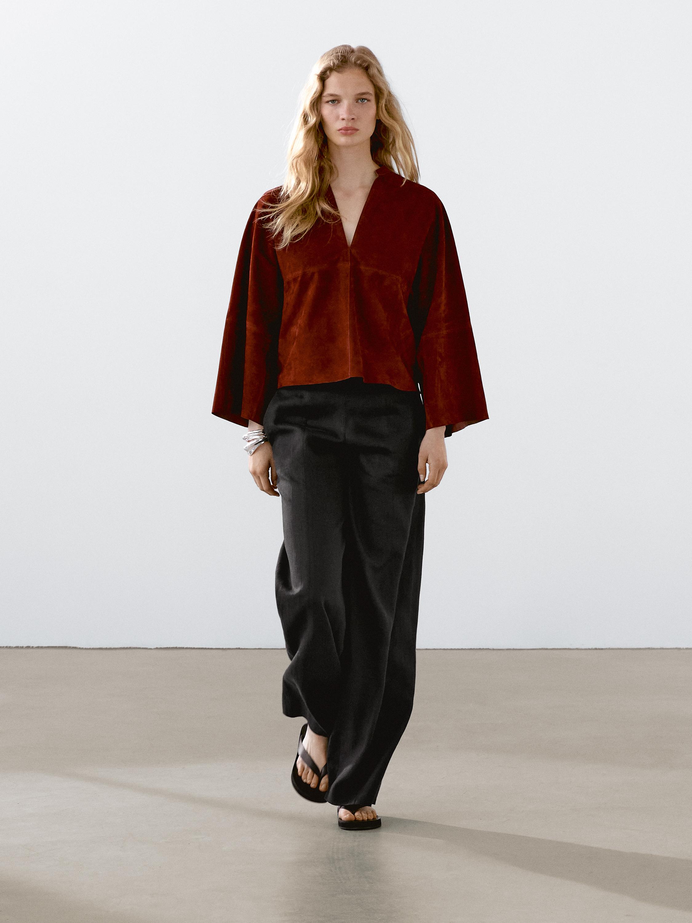 Flowing 100% linen pleated trousers