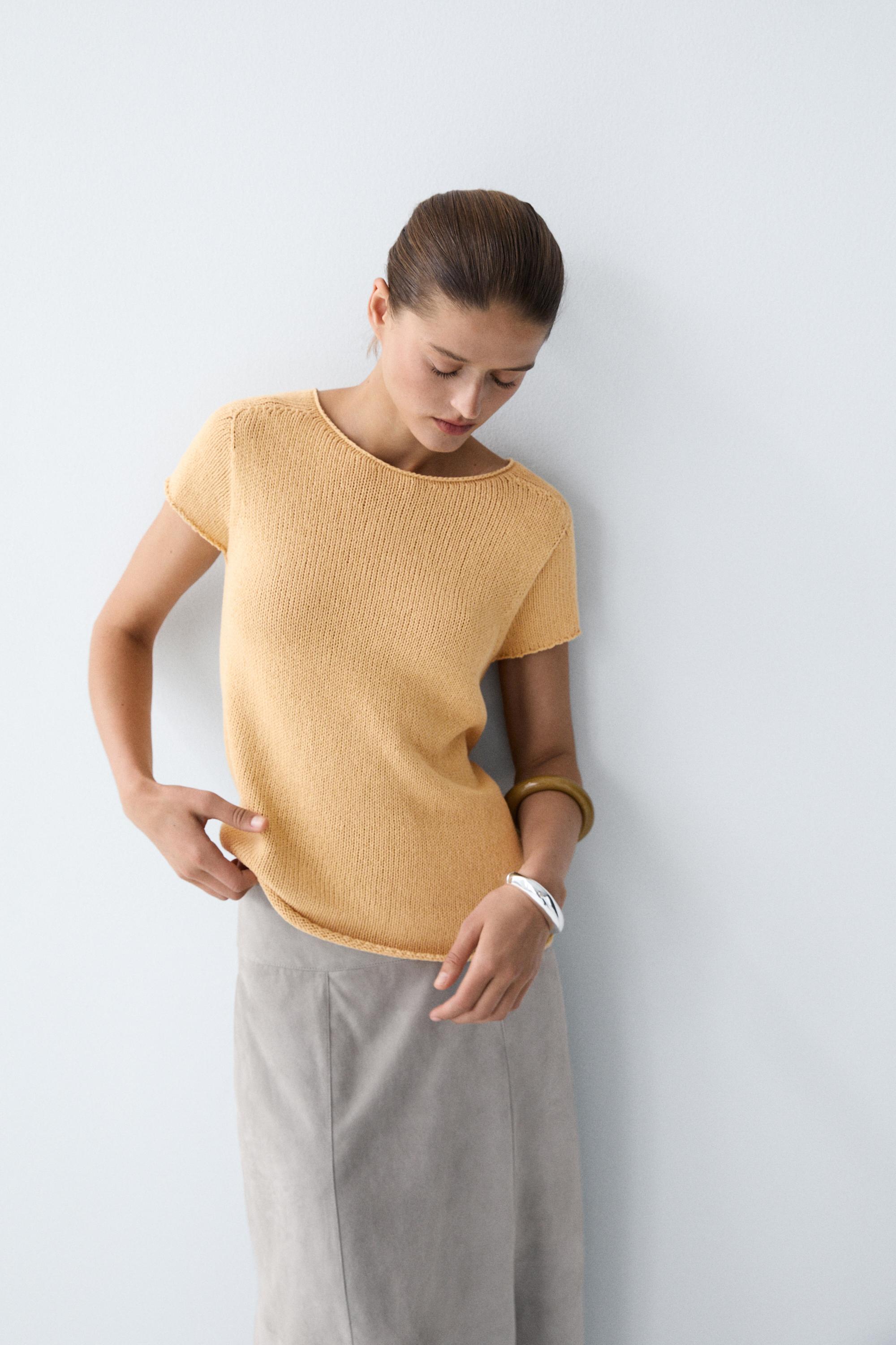 Cotton blend short sleeve knit sweater