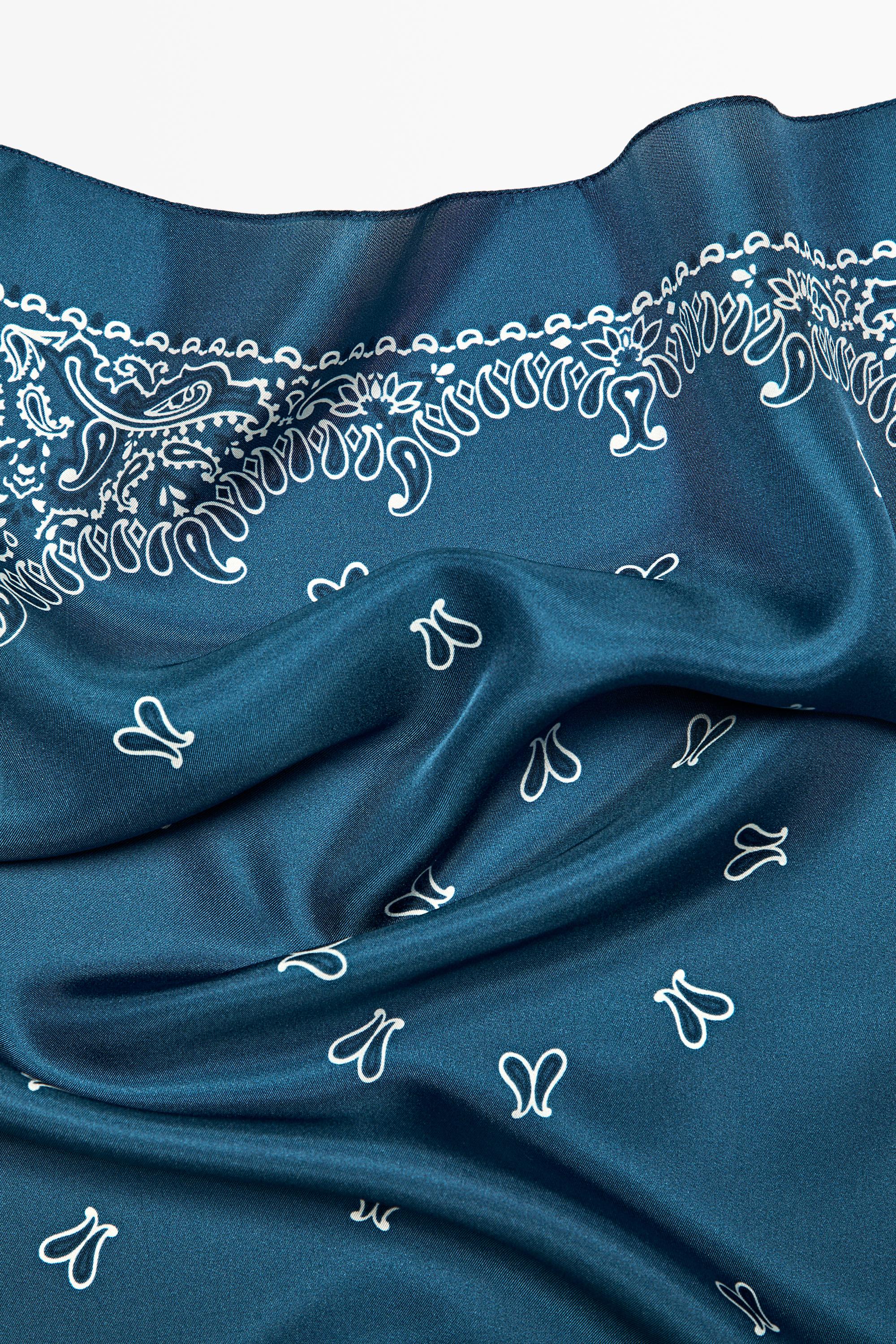 Paisley print scarf