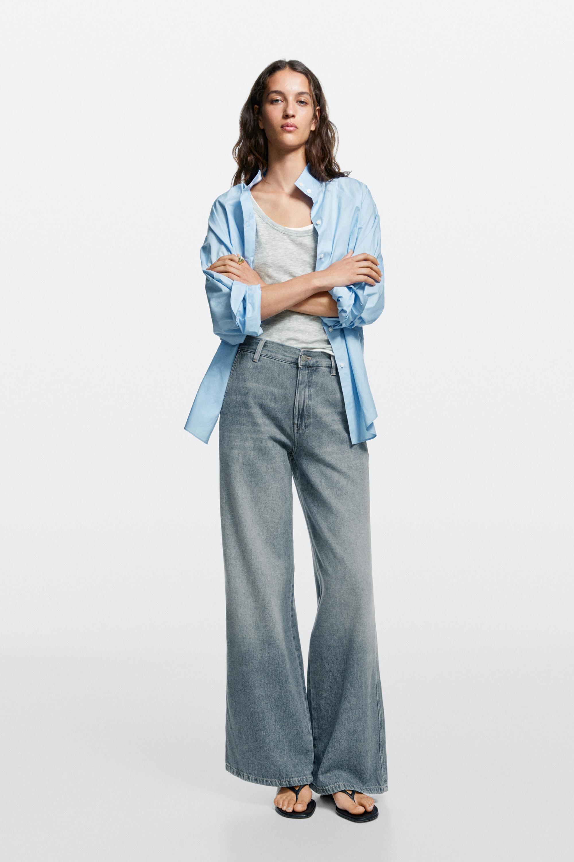 Mid-waist wide-leg jeans