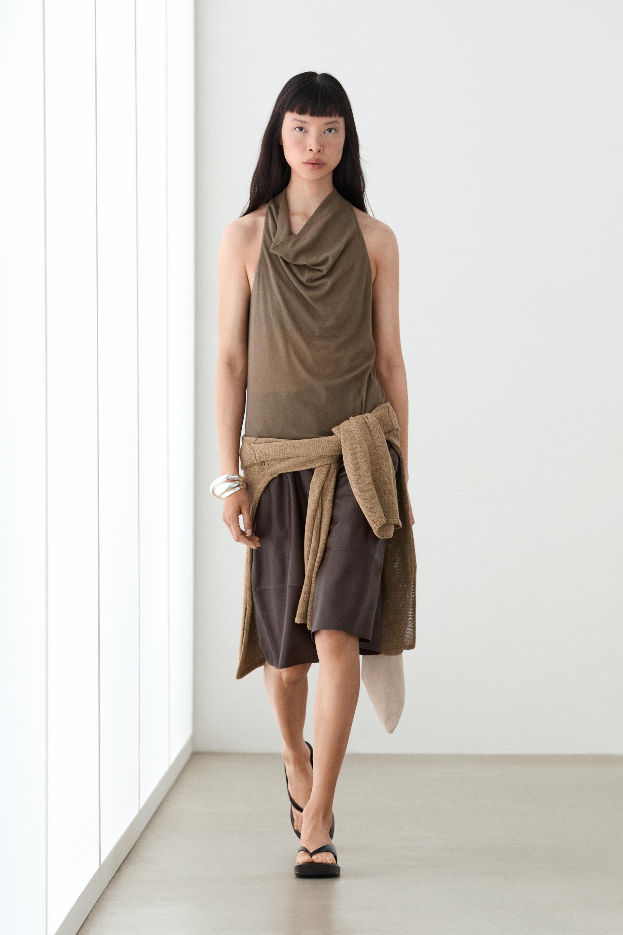 100% cotton draped top