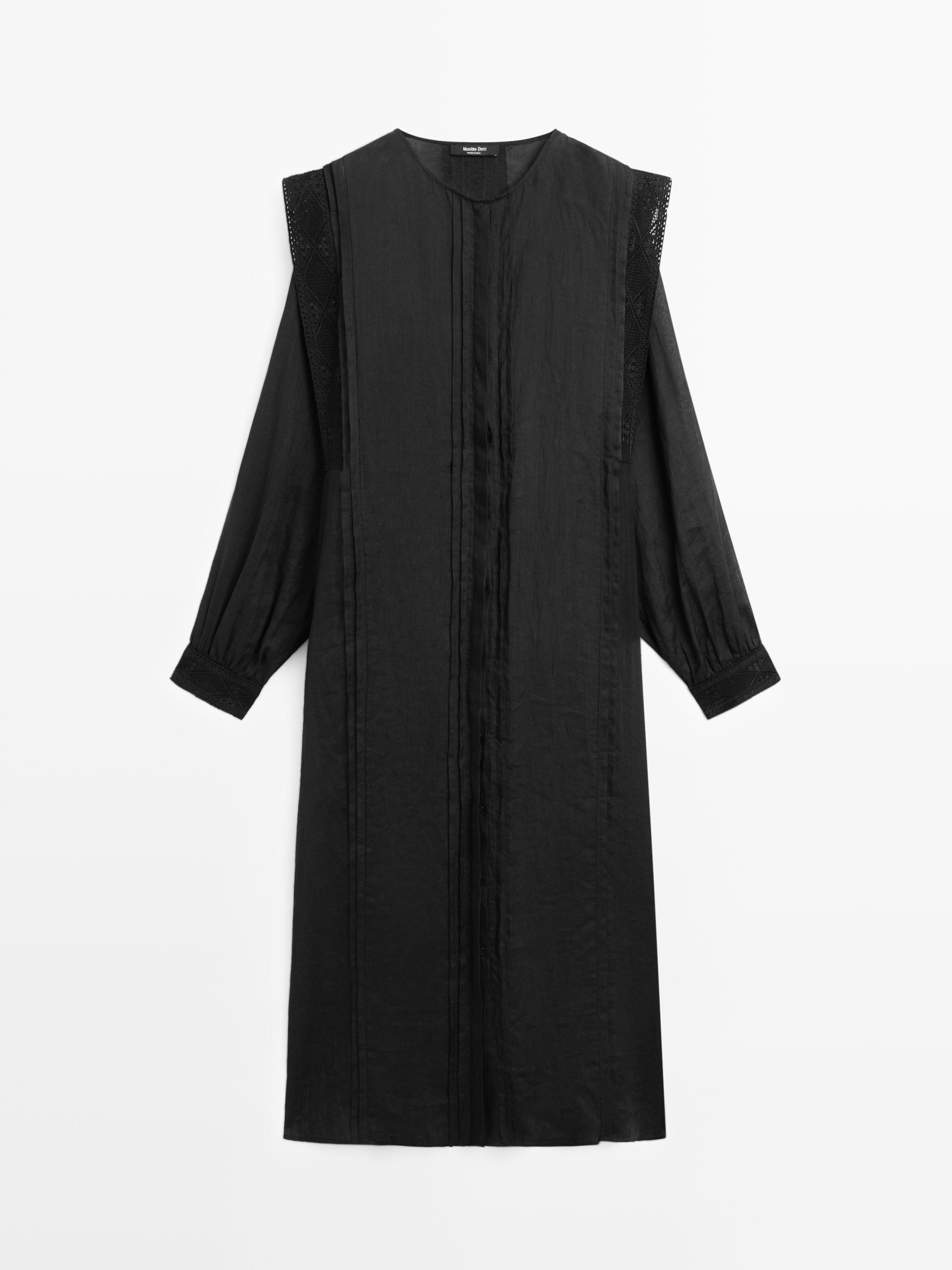 Midi dress with lace sleeves