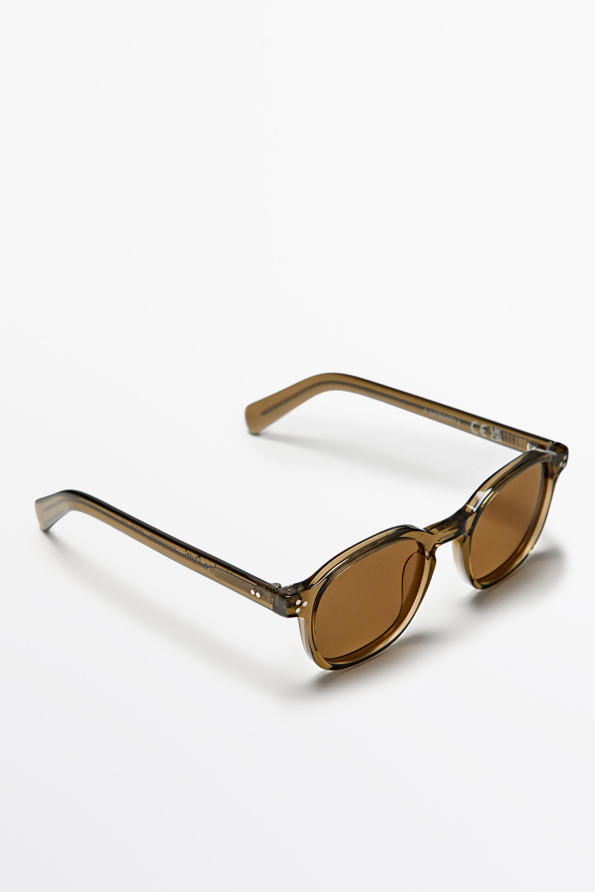 Round sunglasses