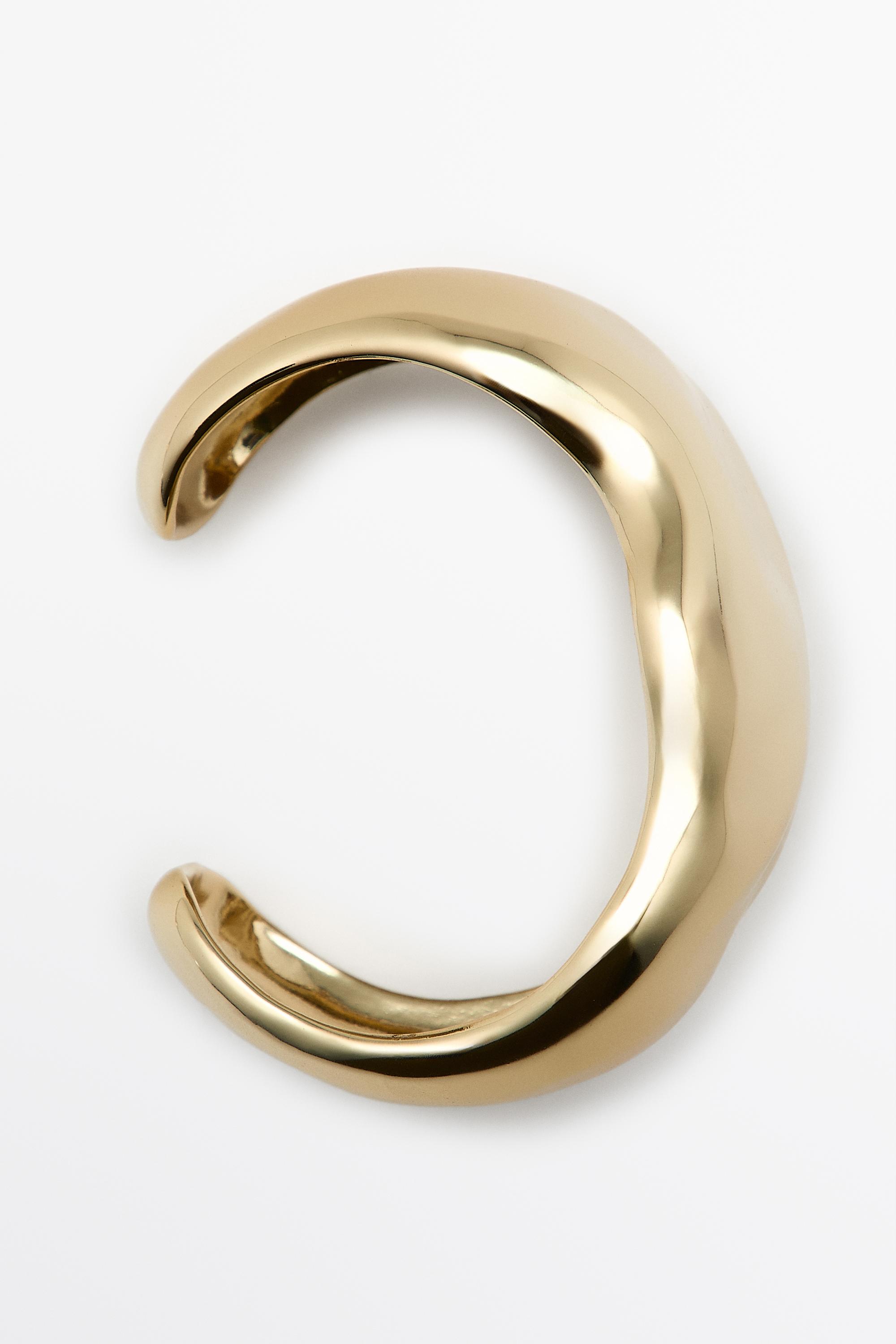 Cloud wide bracelet