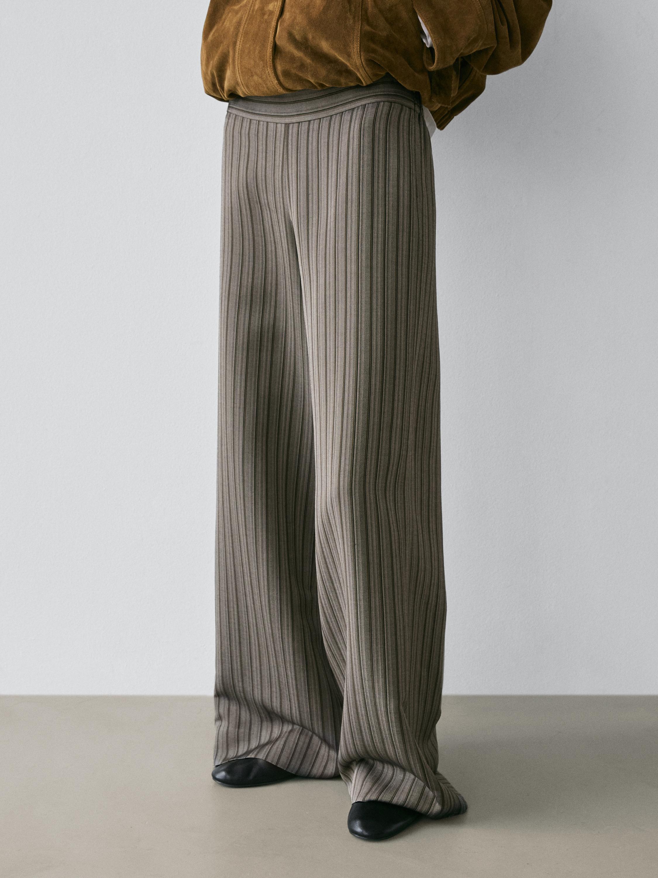 Wide-leg trousers with striped details