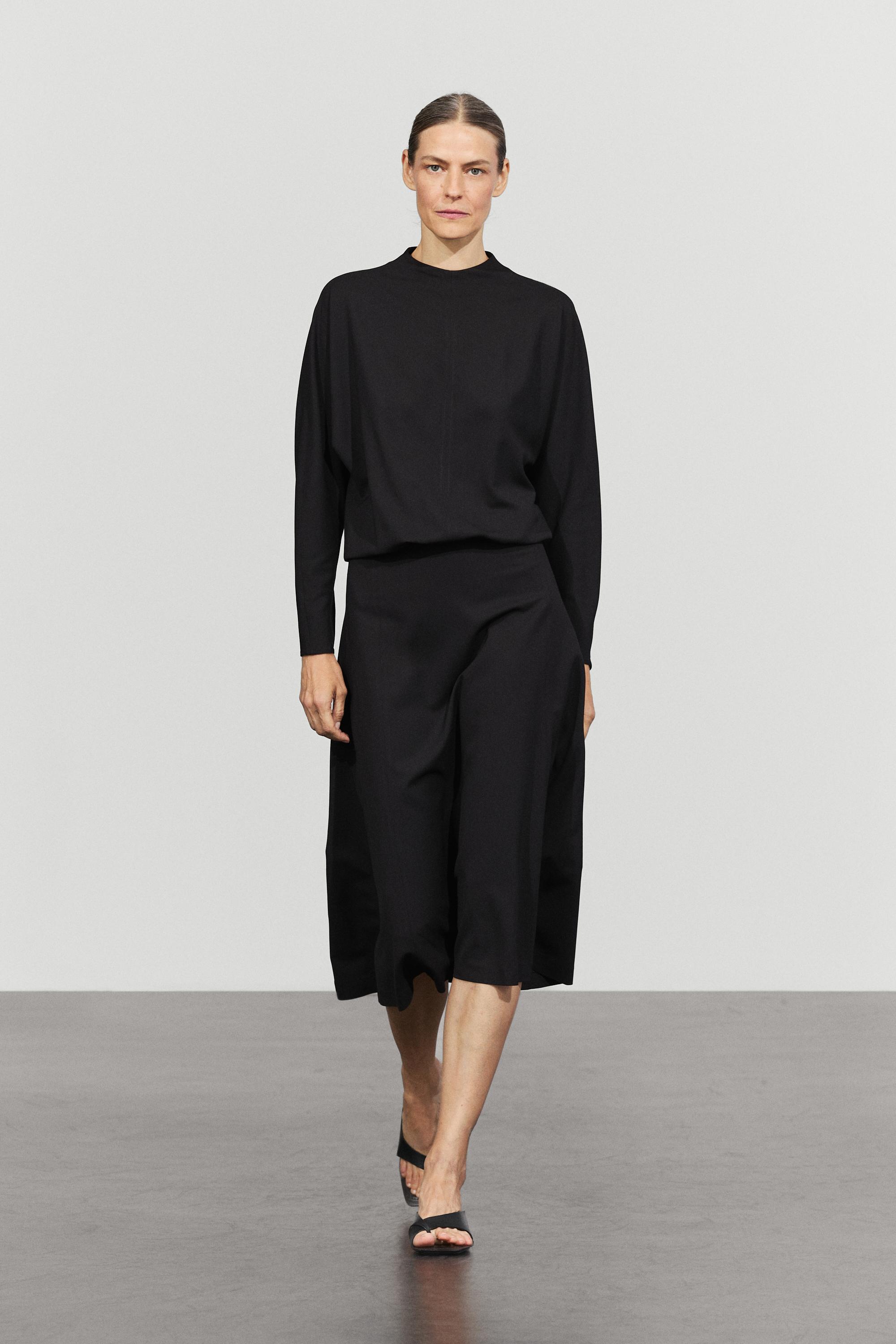 Long sleeve midi dress