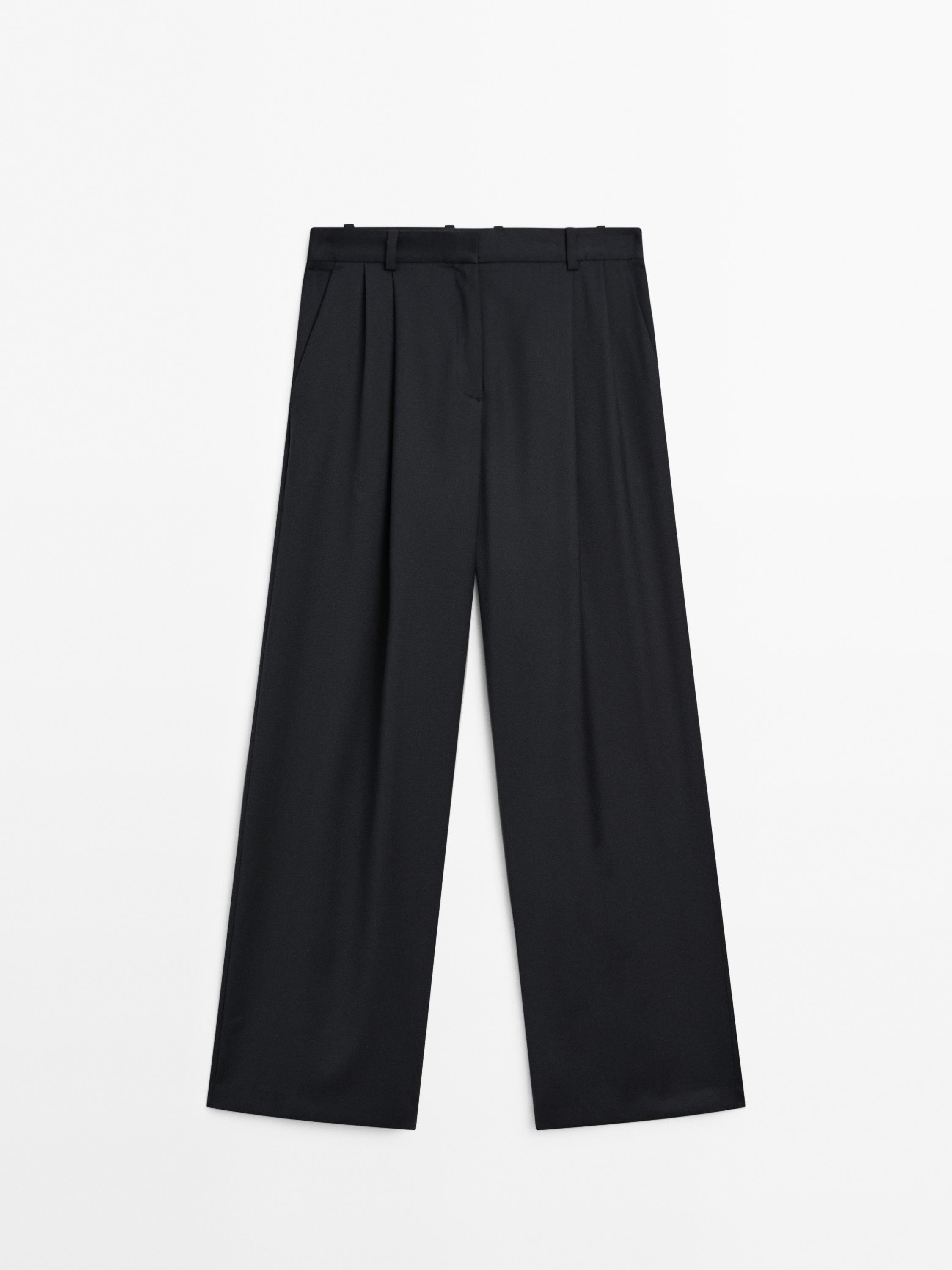 Pleated extra fine wool trousers