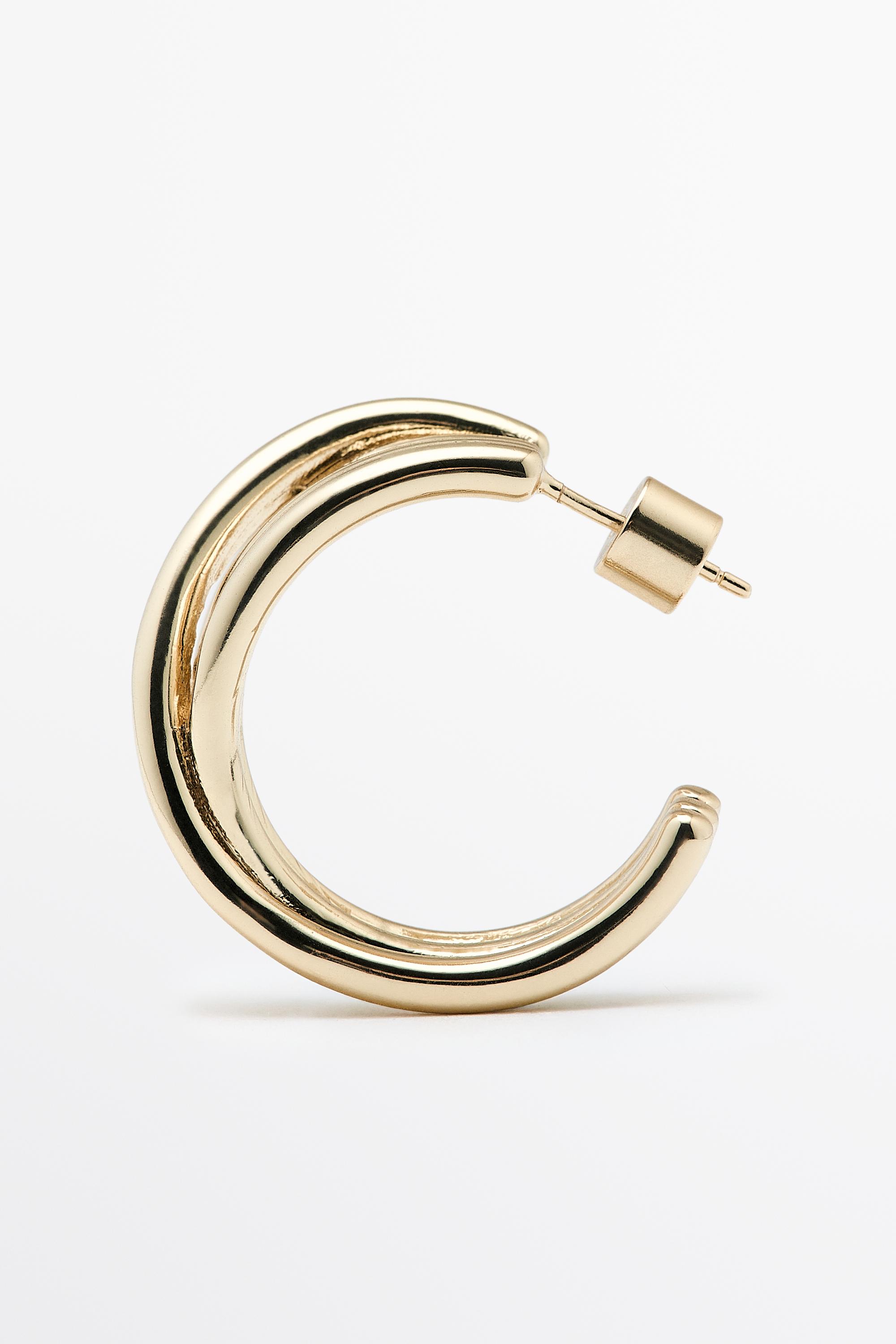 Shimmery hoop earrings