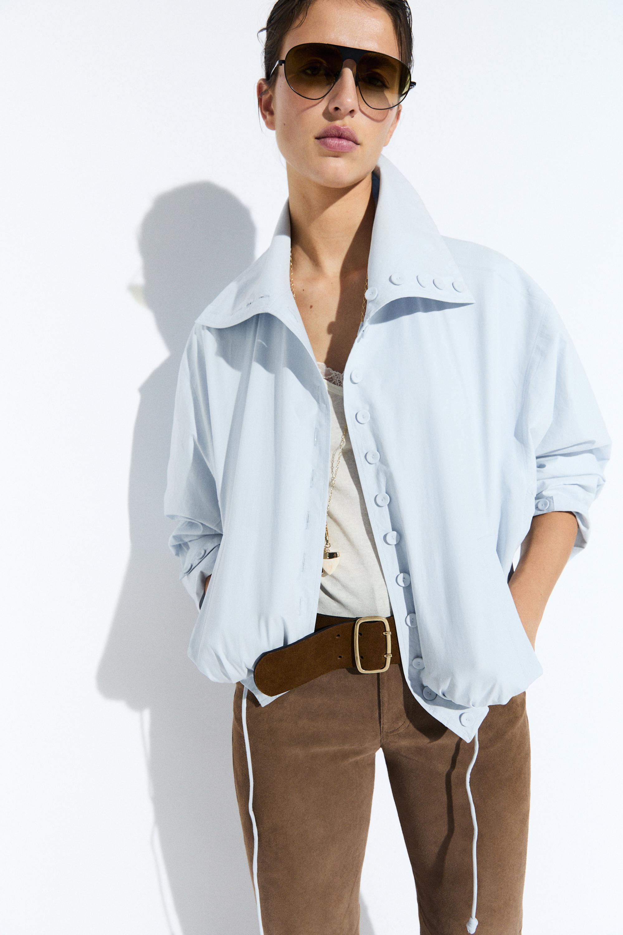 Cropped button jacket