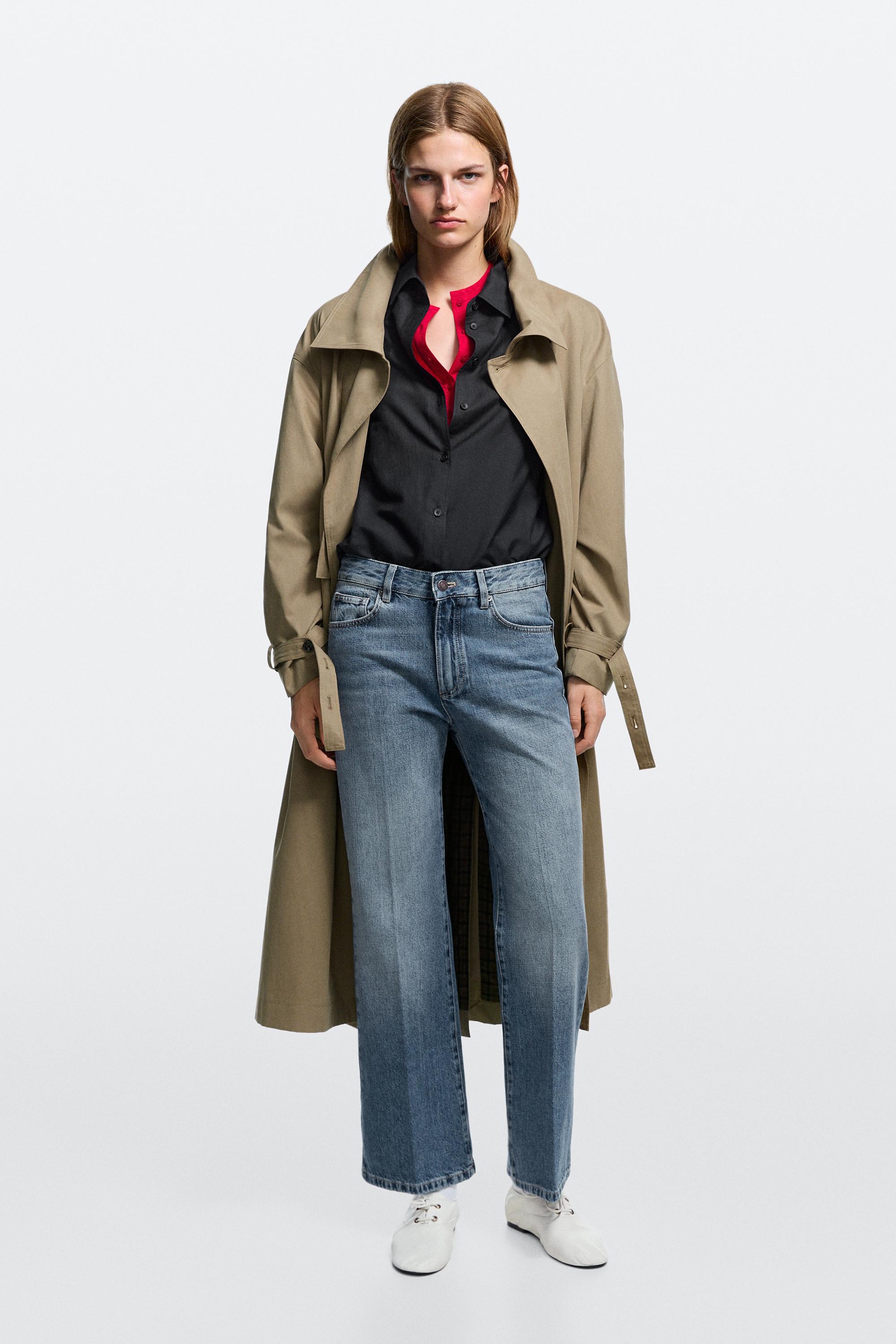 Mid-waist cropped flare fit jeans