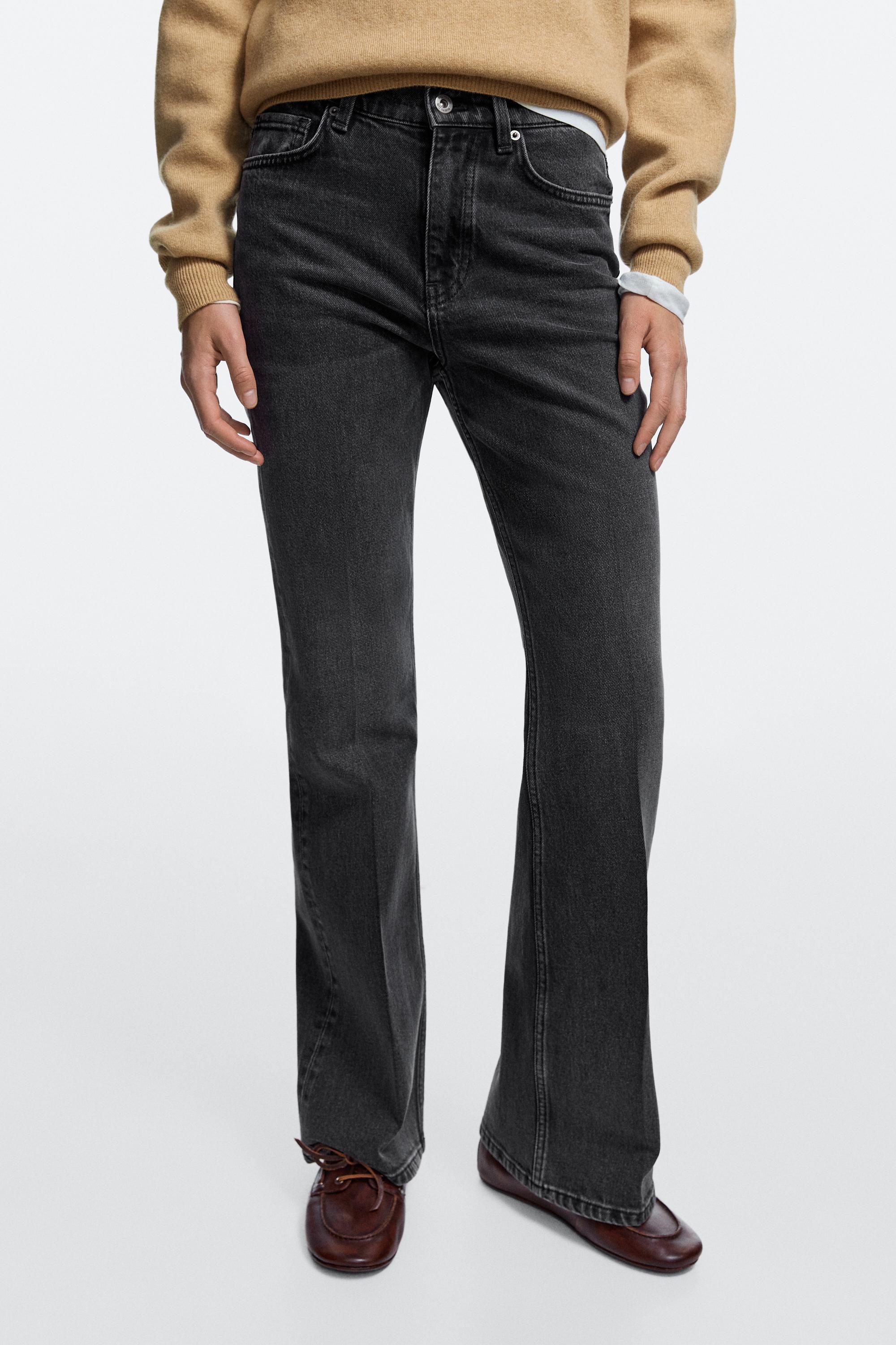 Mid-waist flare fit jeans