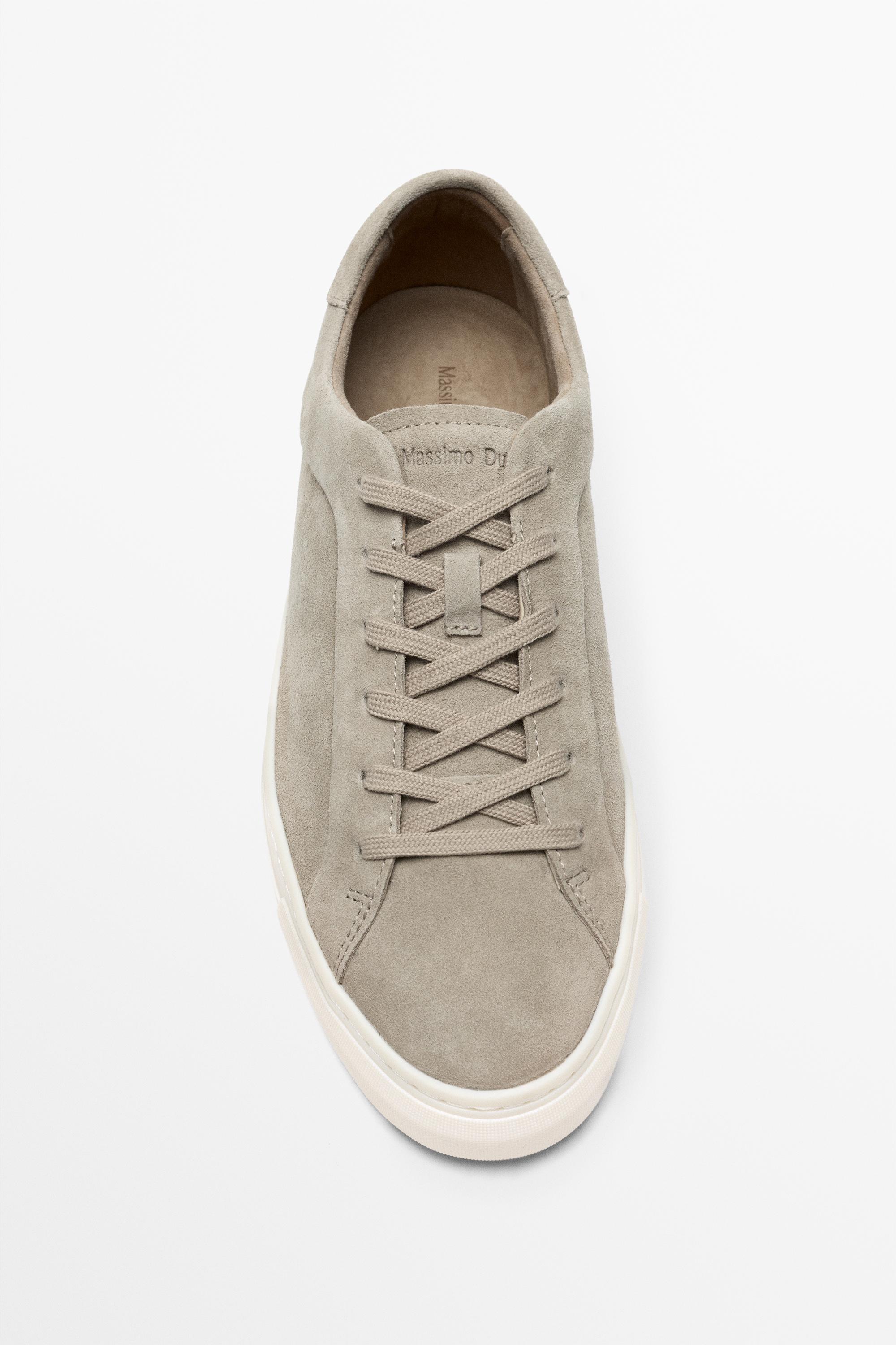 Leather trainers with lug sole
