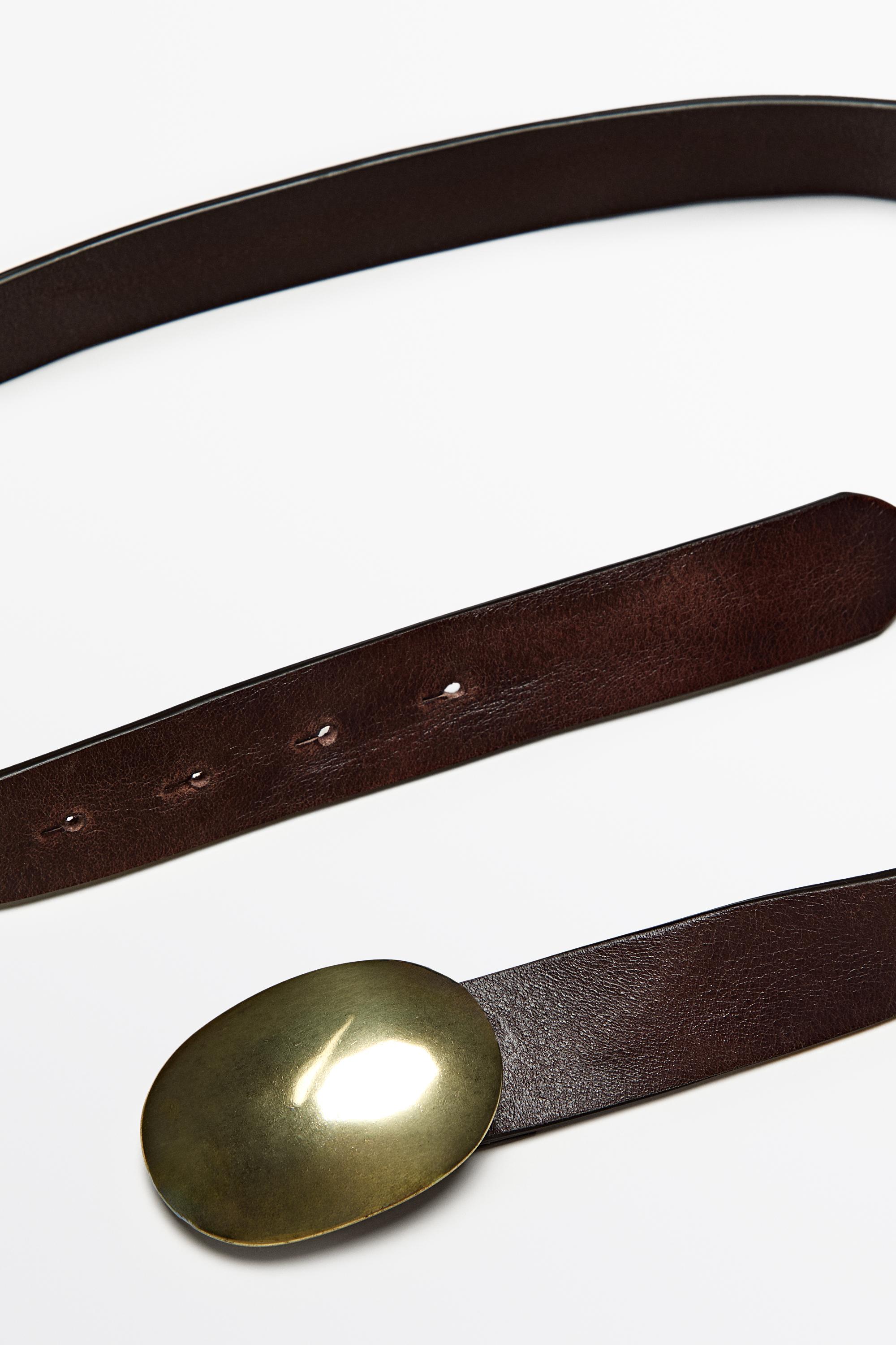Nappa leather belt with metal plate buckle