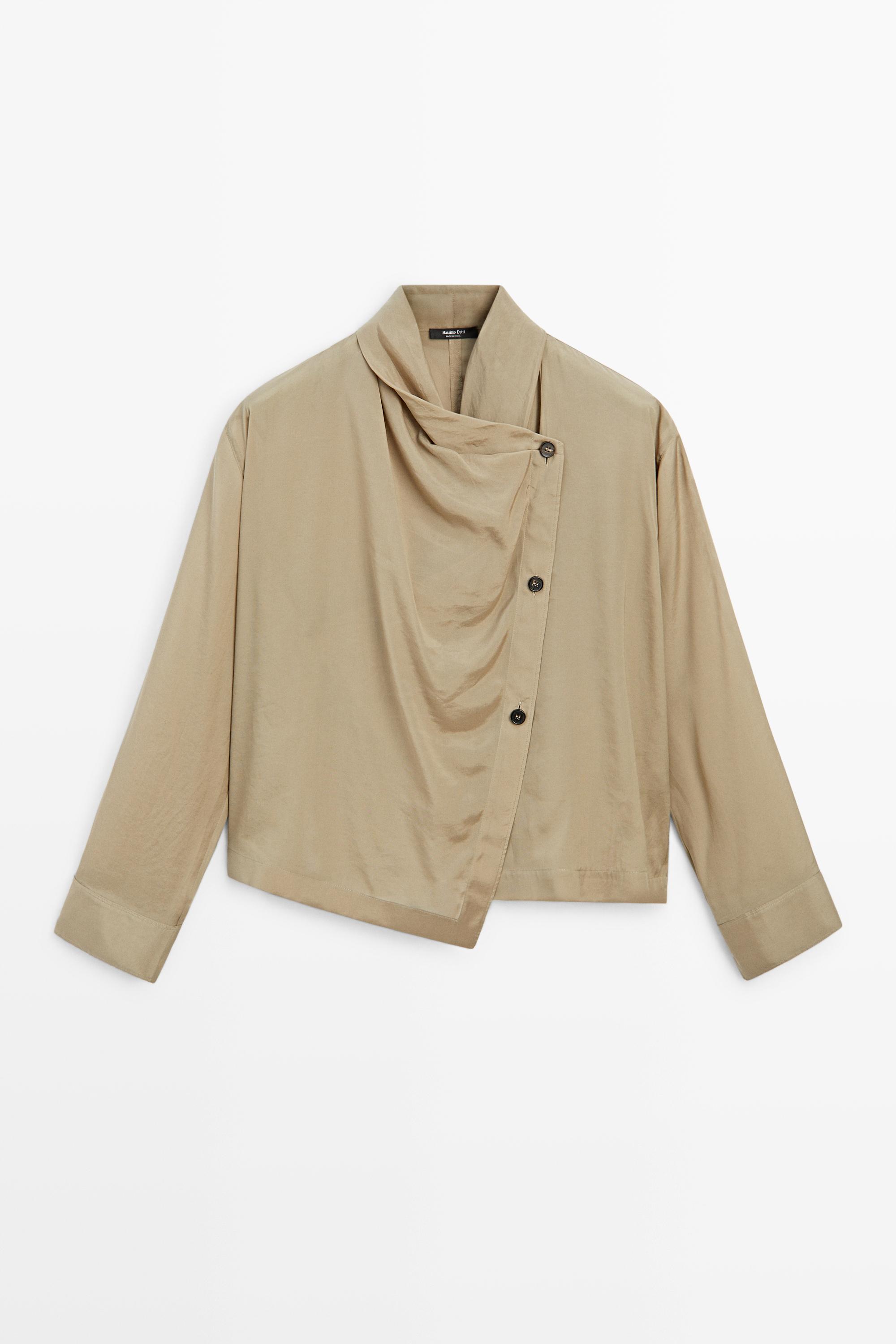 Double-breasted shirt with collar detail