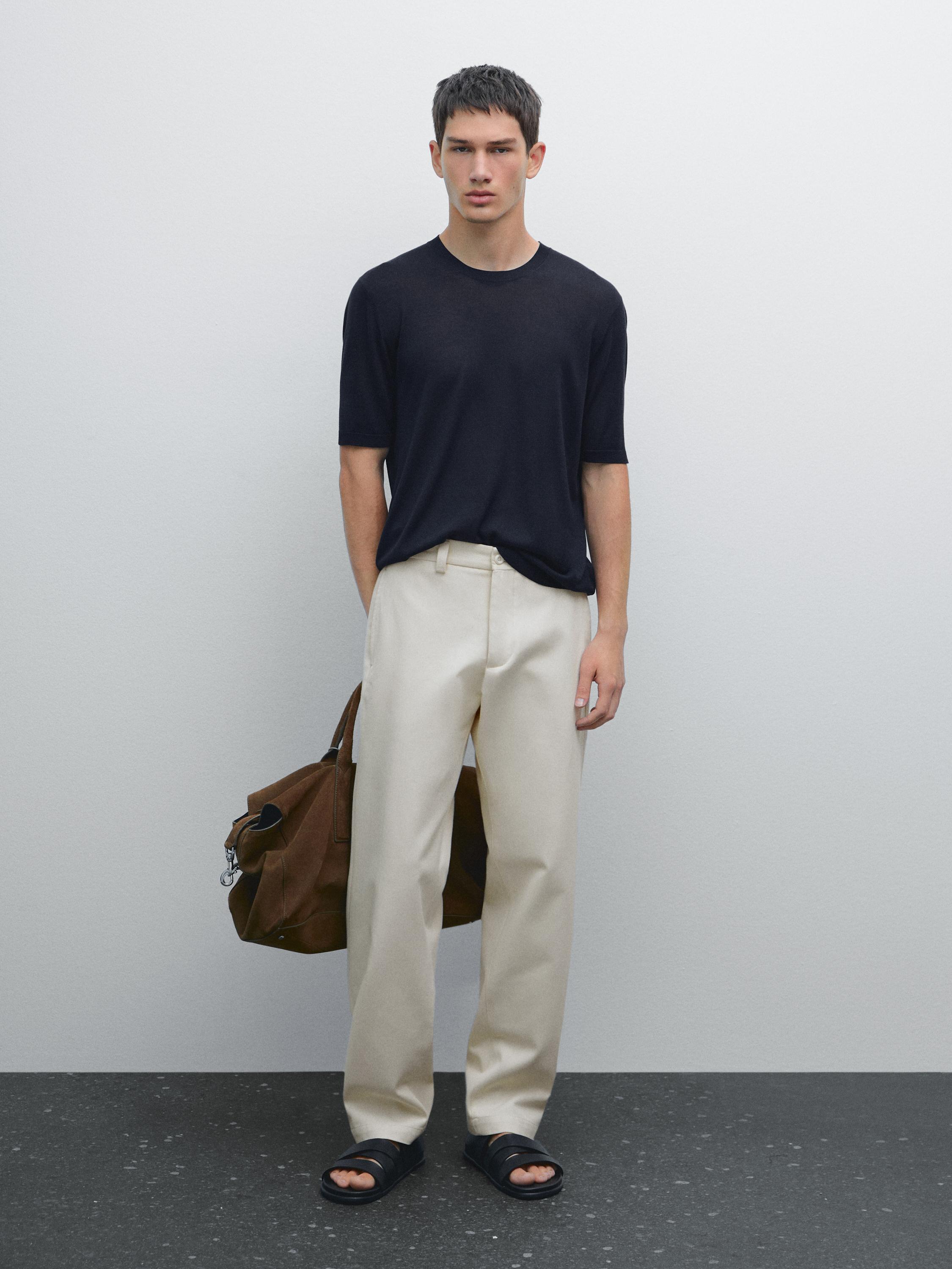 Short sleeve fine knit sweater