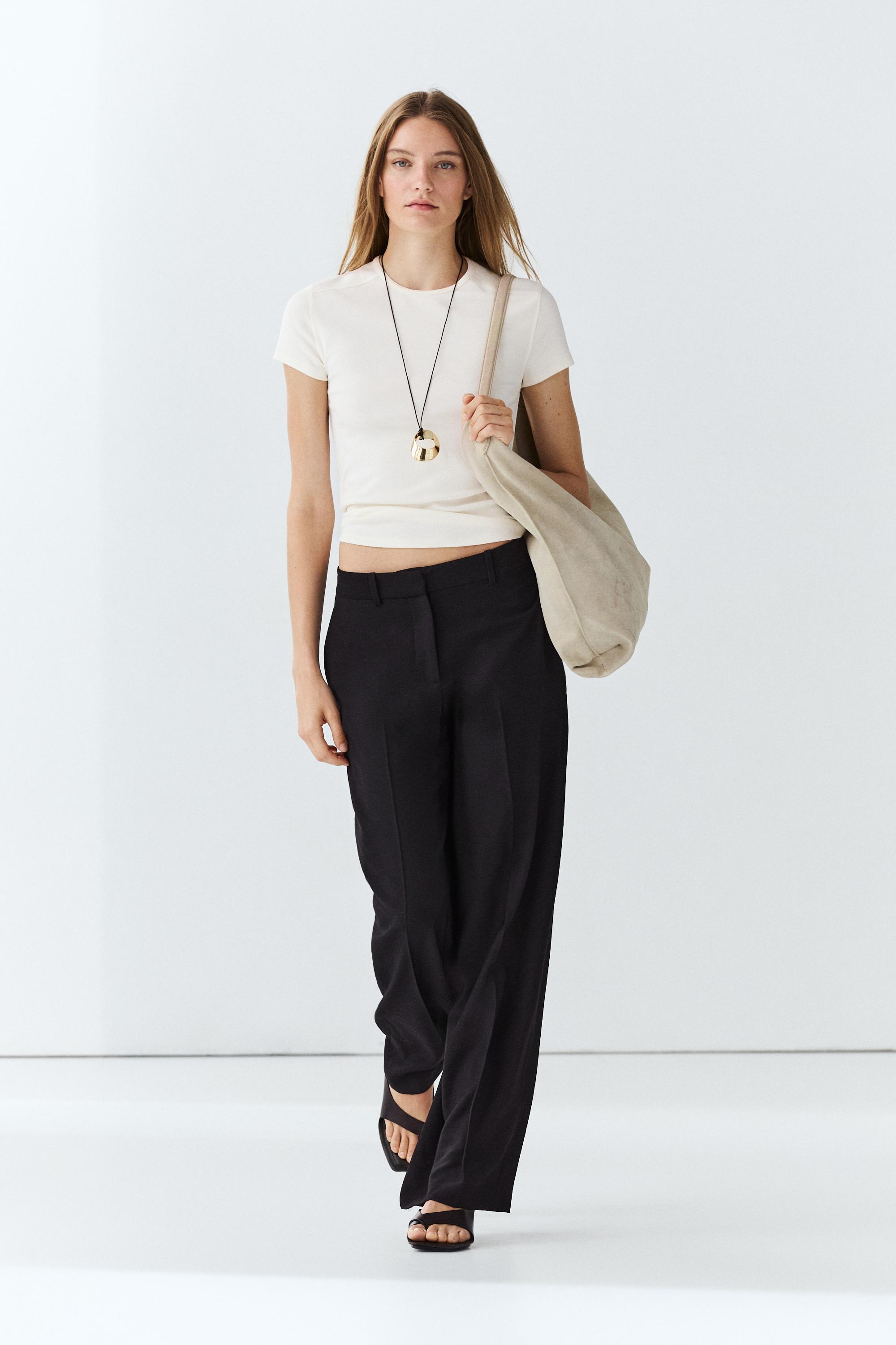 Flowing straight-leg pants
