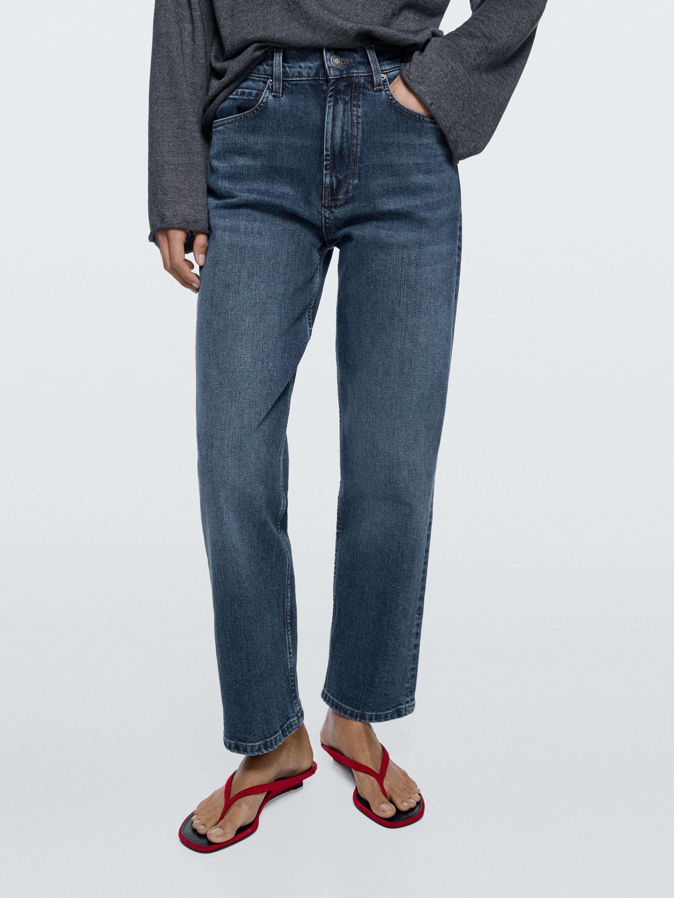 Mid-rise straight-leg jeans