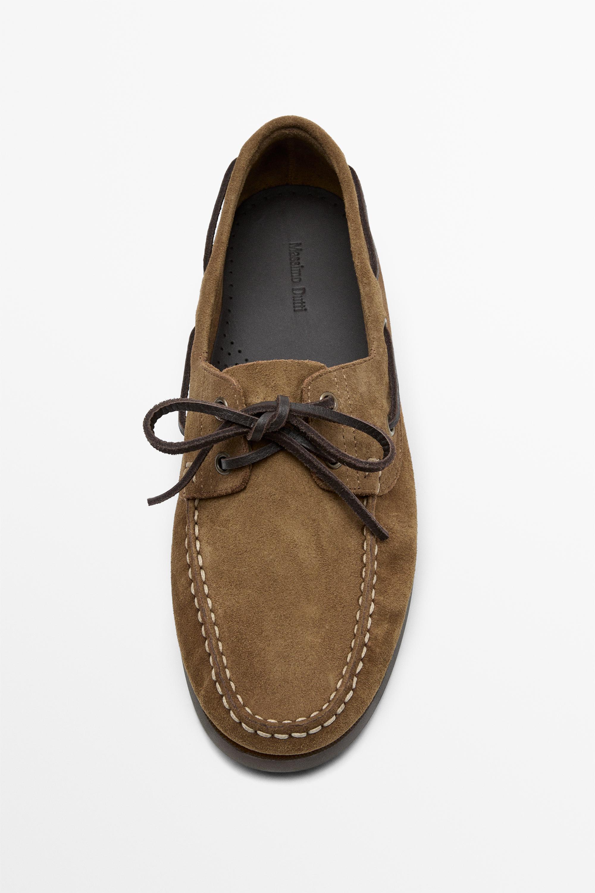 Leather boat shoe
