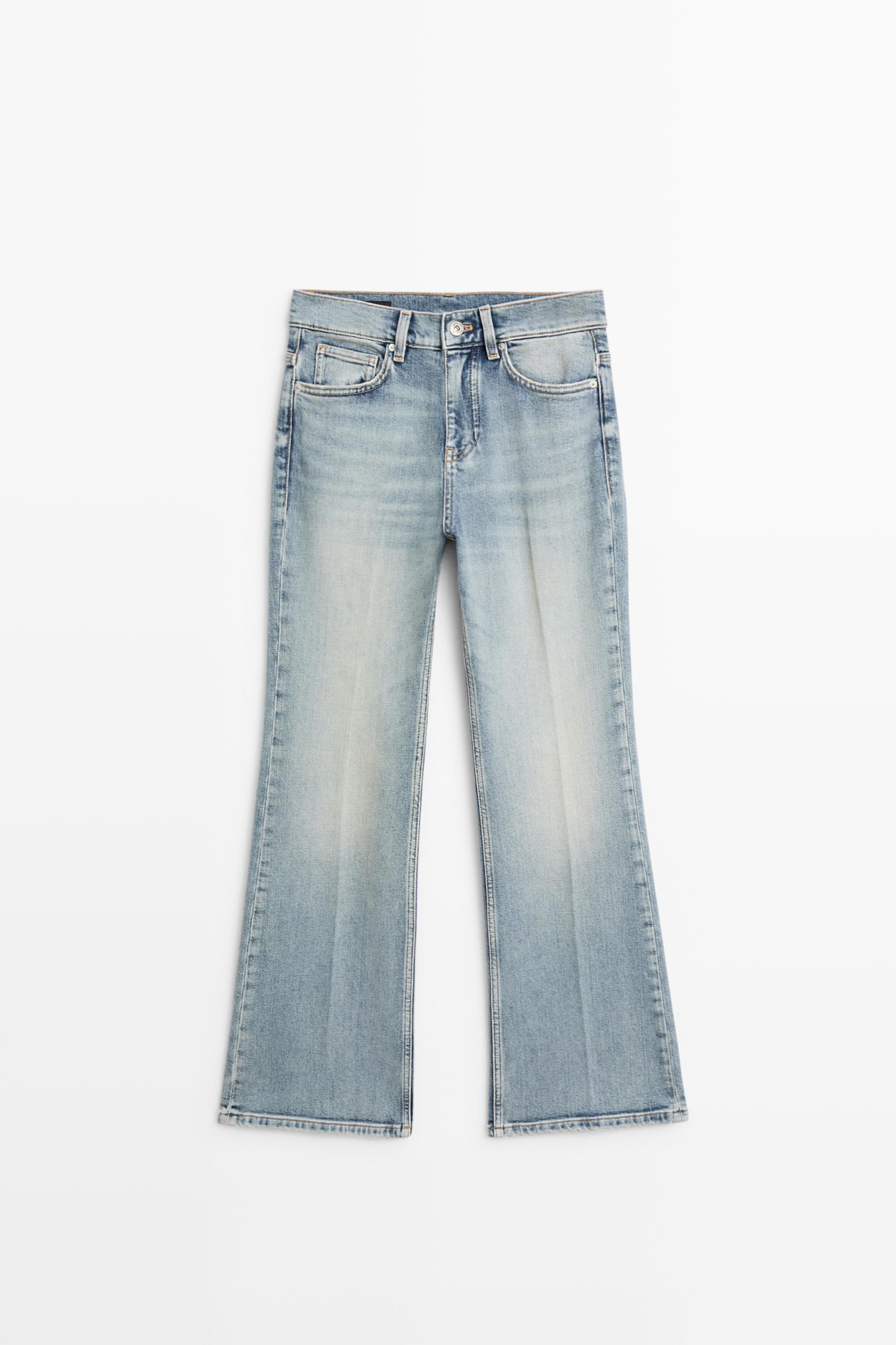 Mid-waist flare fit jeans