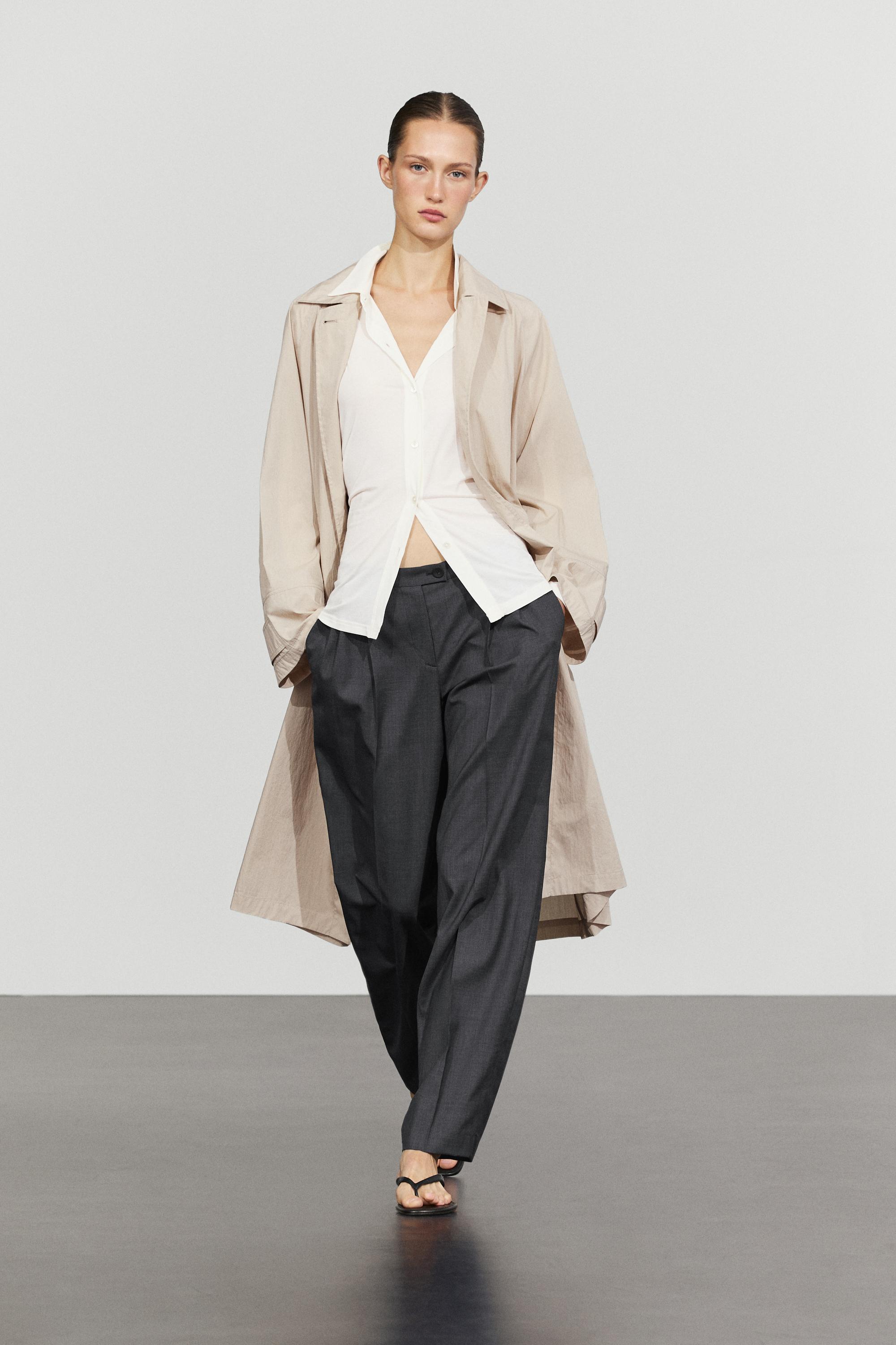 100% cool wool pleated pants