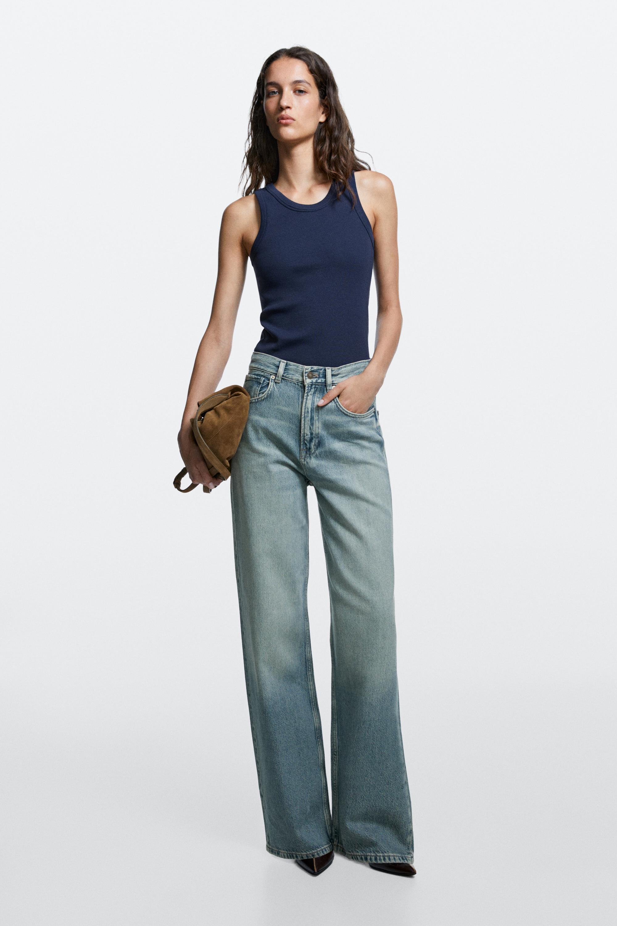 High-waist wide-leg jeans