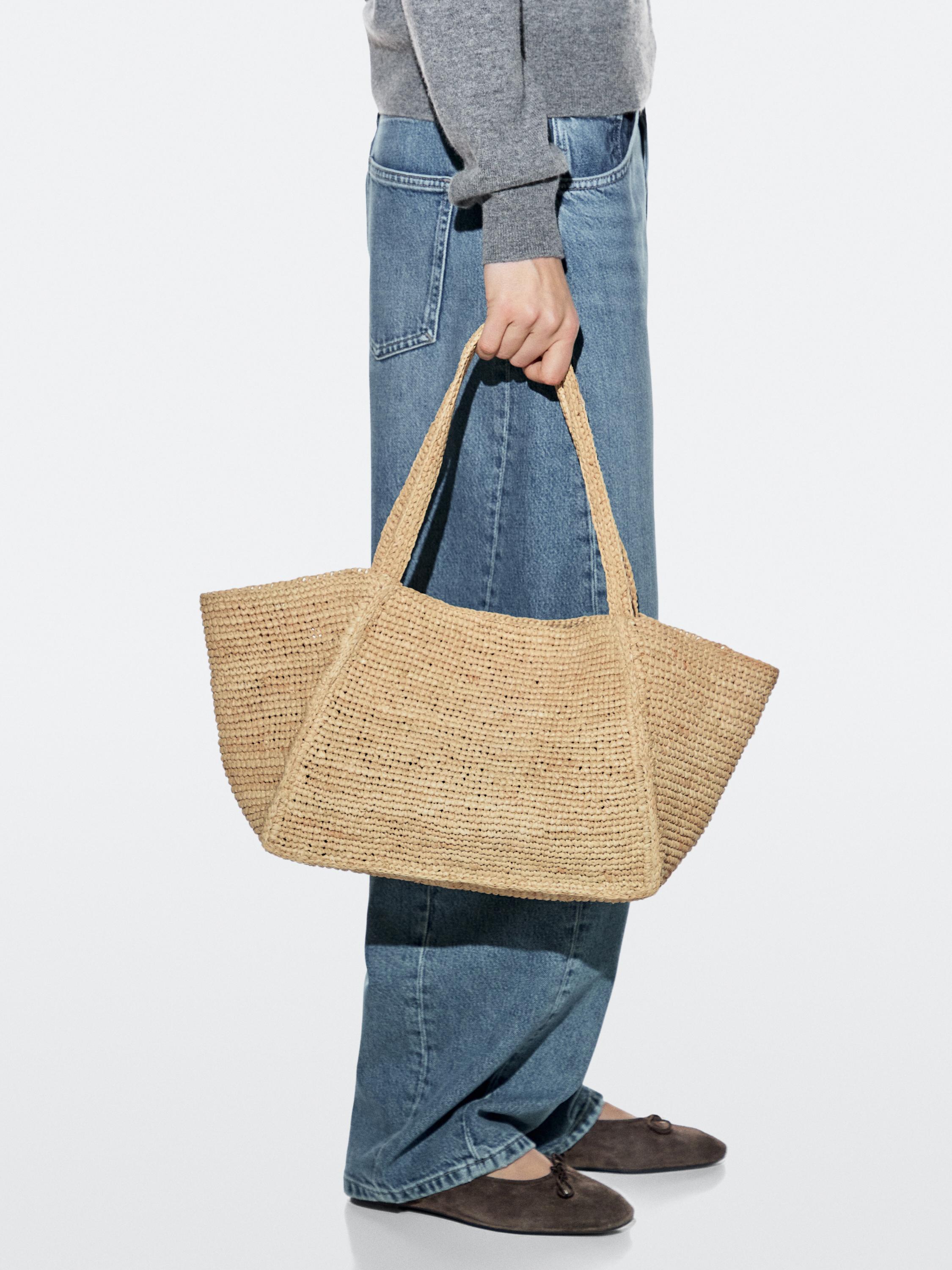 100% raffia mid-sized tote bag