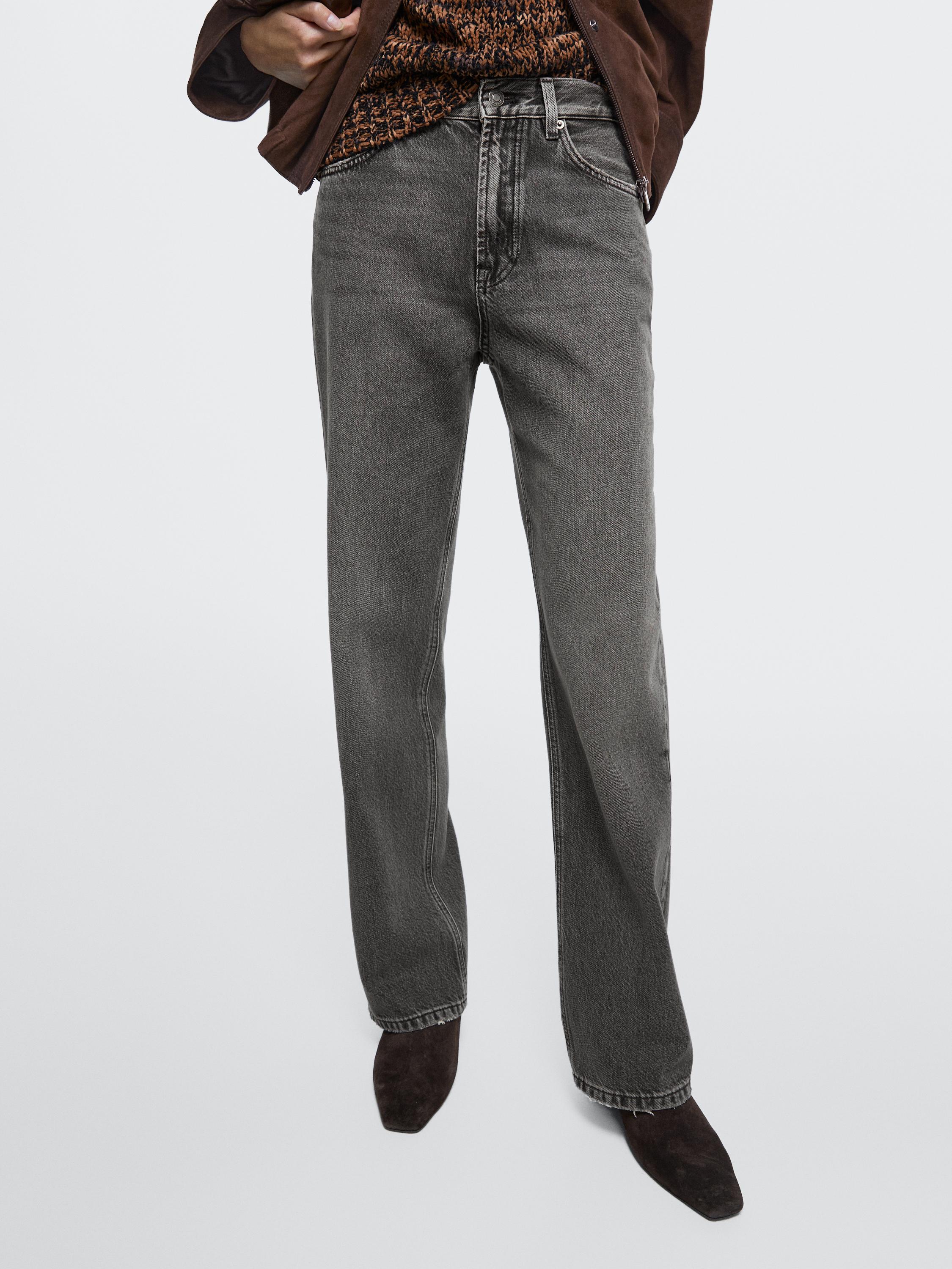 Straight-leg high-waist jeans