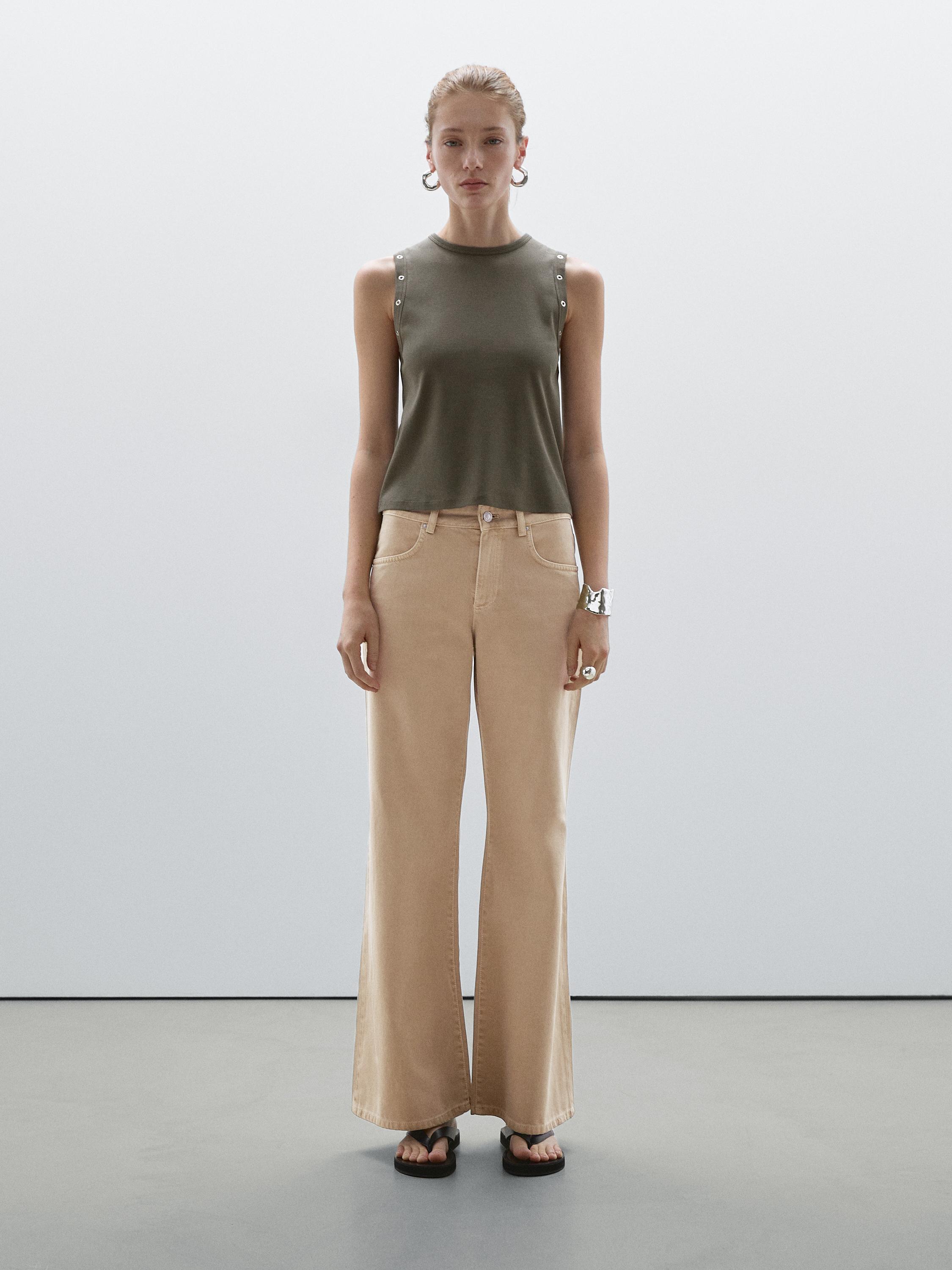 Mid-rise flared jeans