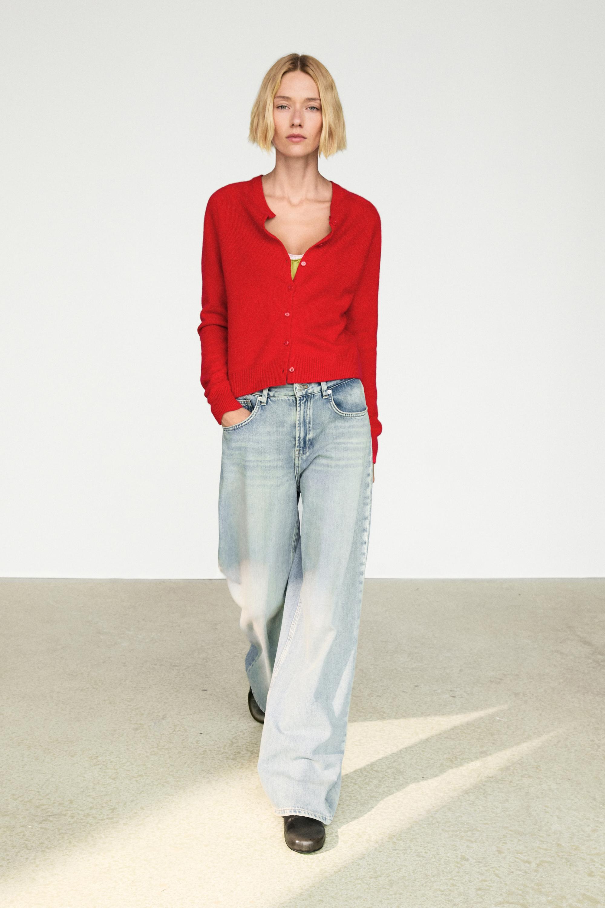 100% cashmere cropped knit cardigan