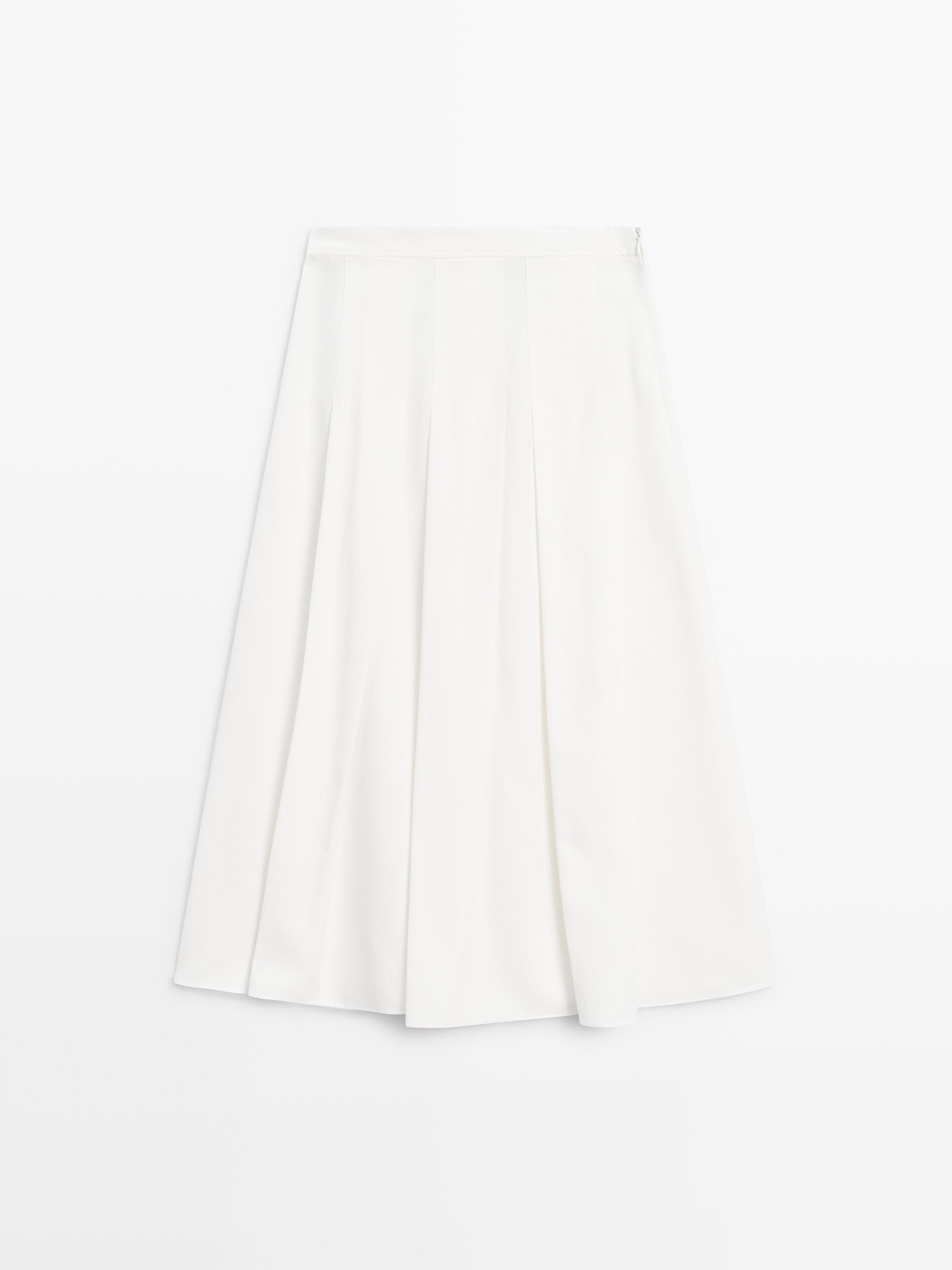 Midi skirt with box pleats