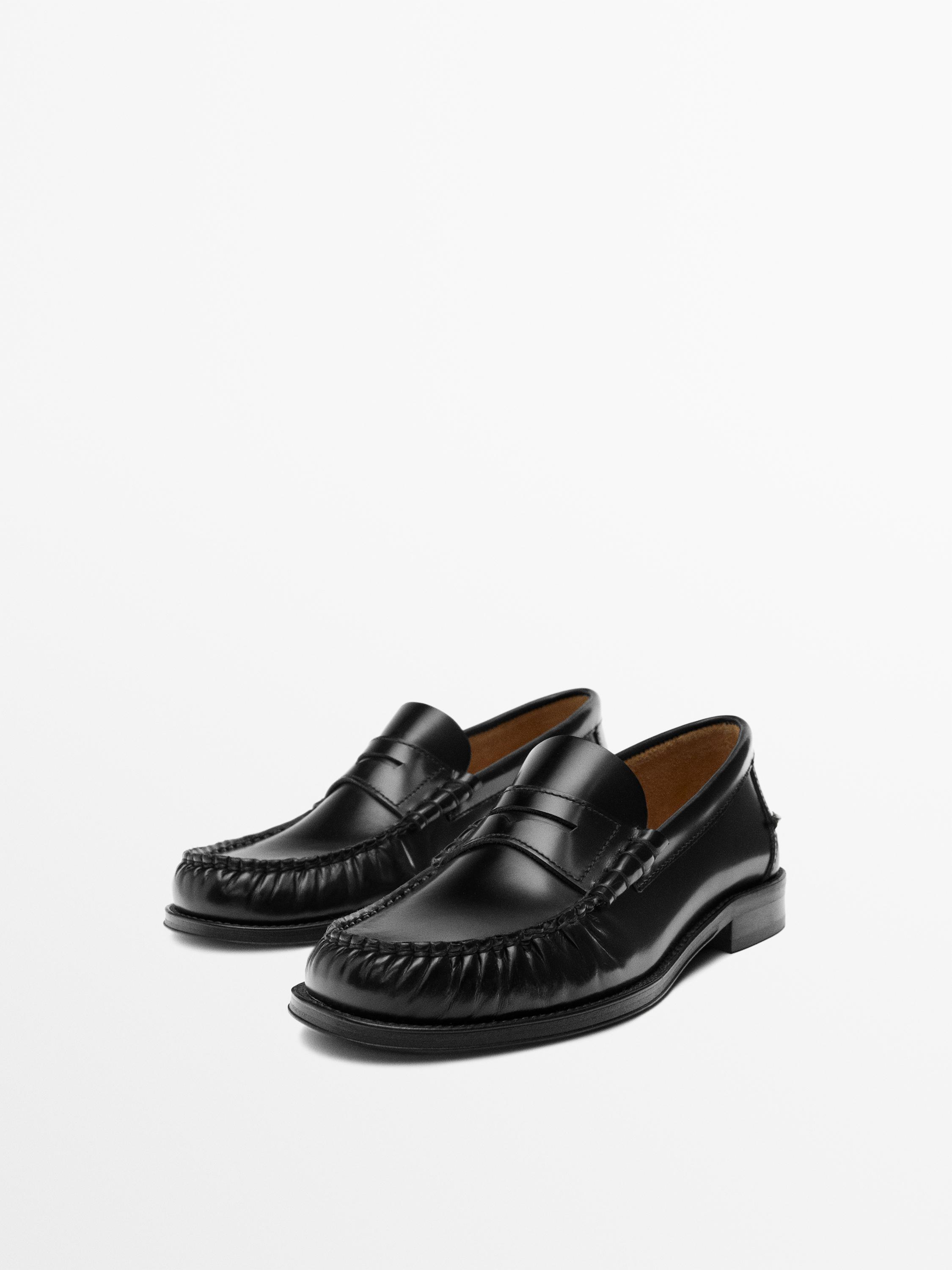 Leather loafer