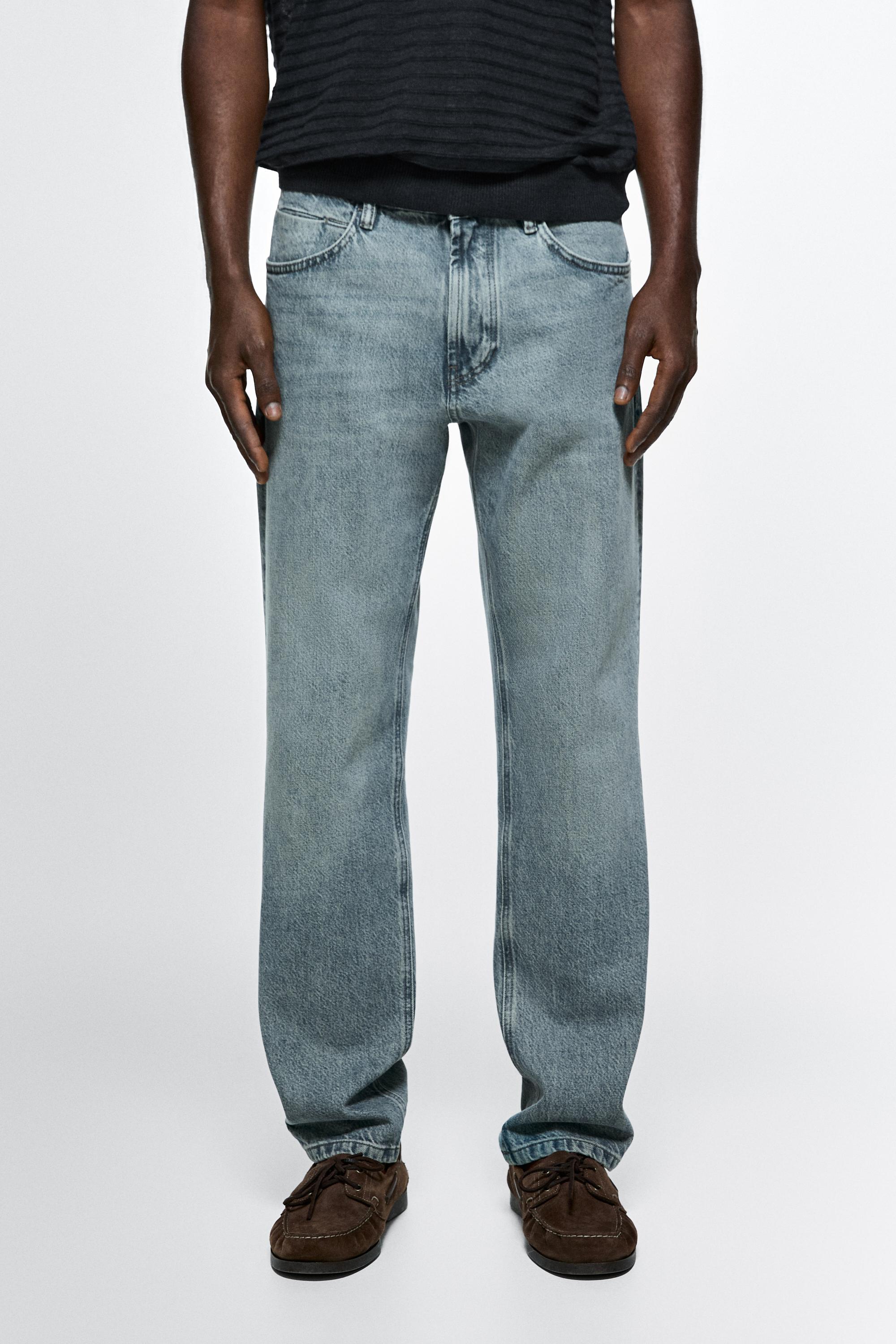 Tapered fit jeans