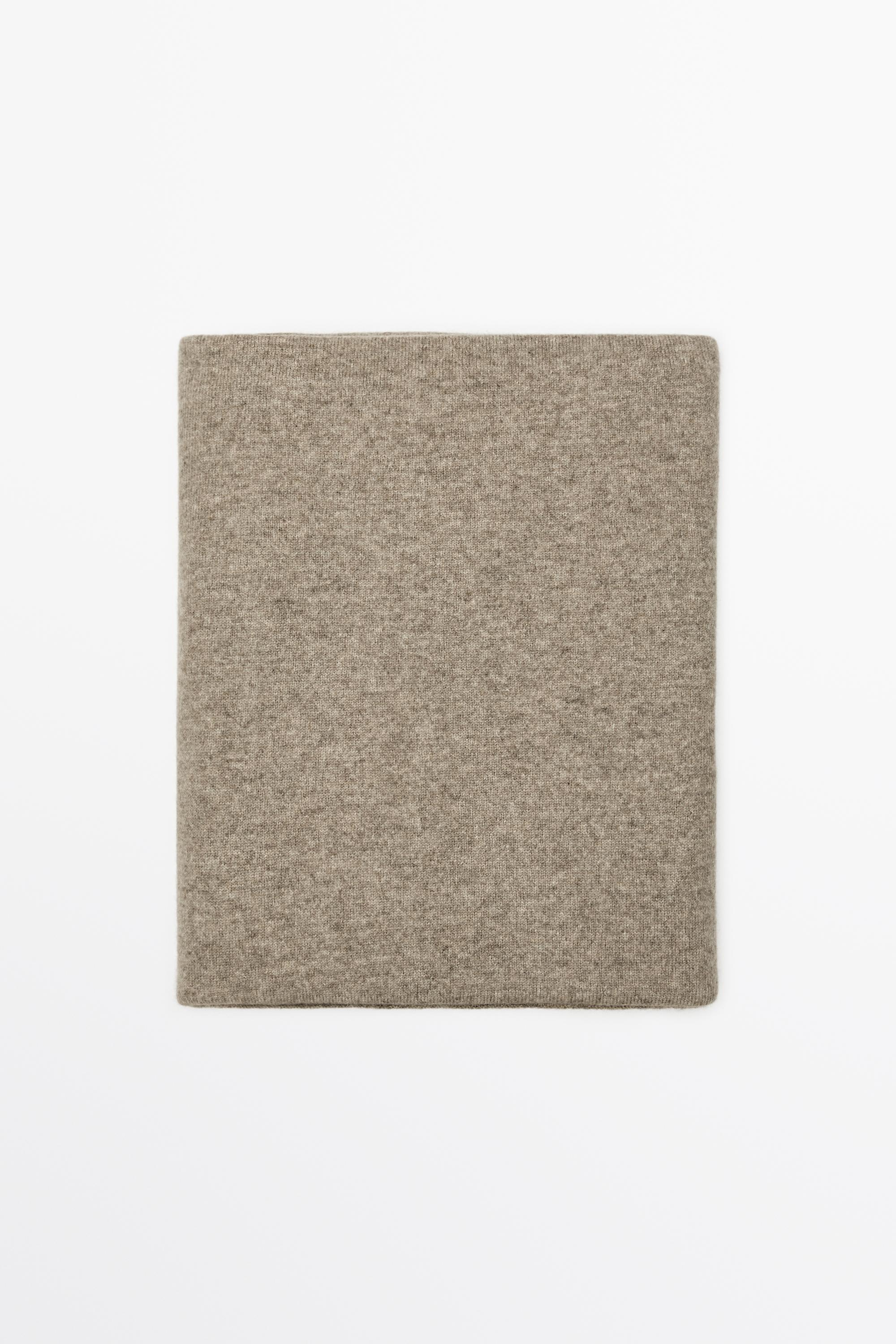100% Cashmere Scarf