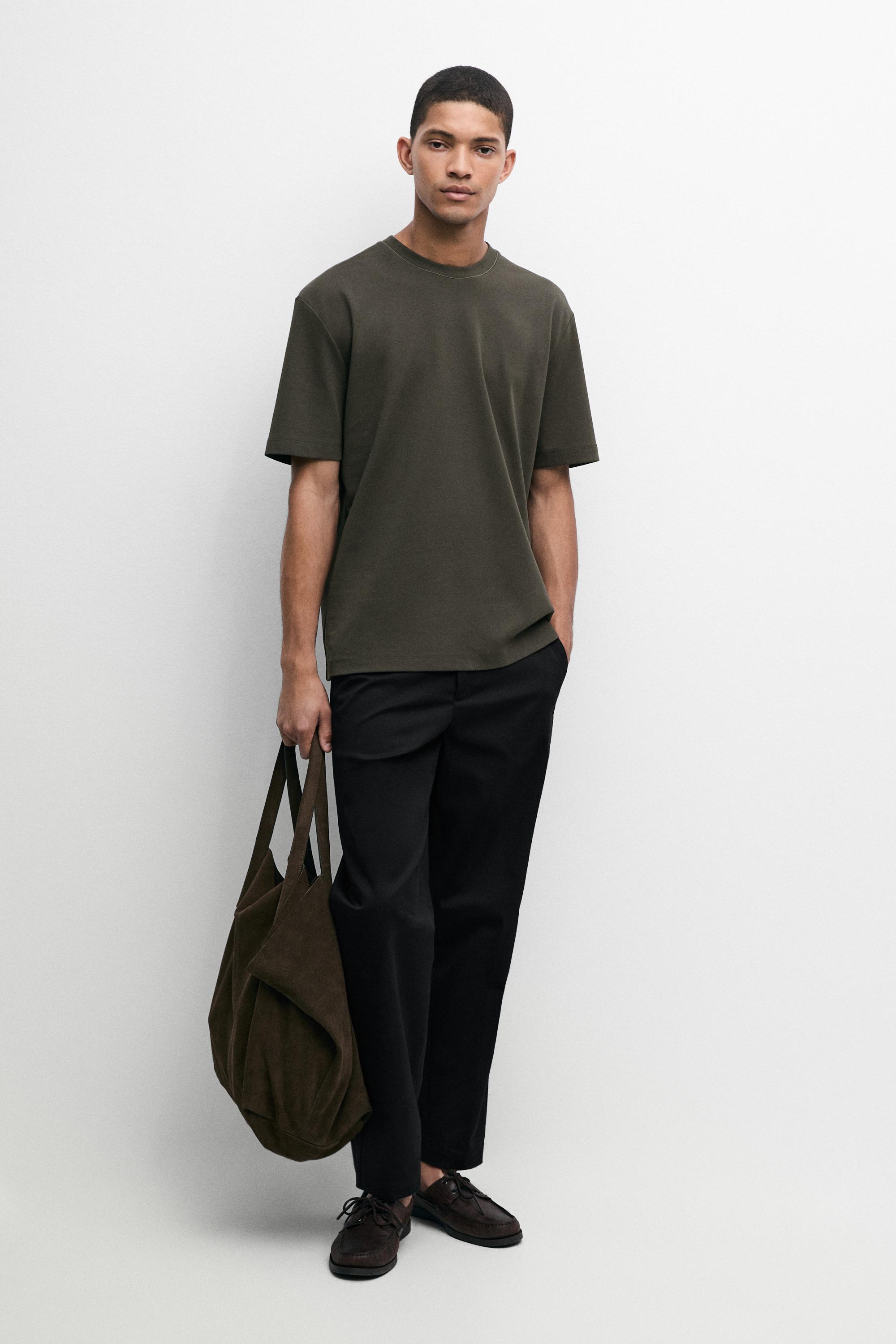 Contrast neck short sleeve T-shirt