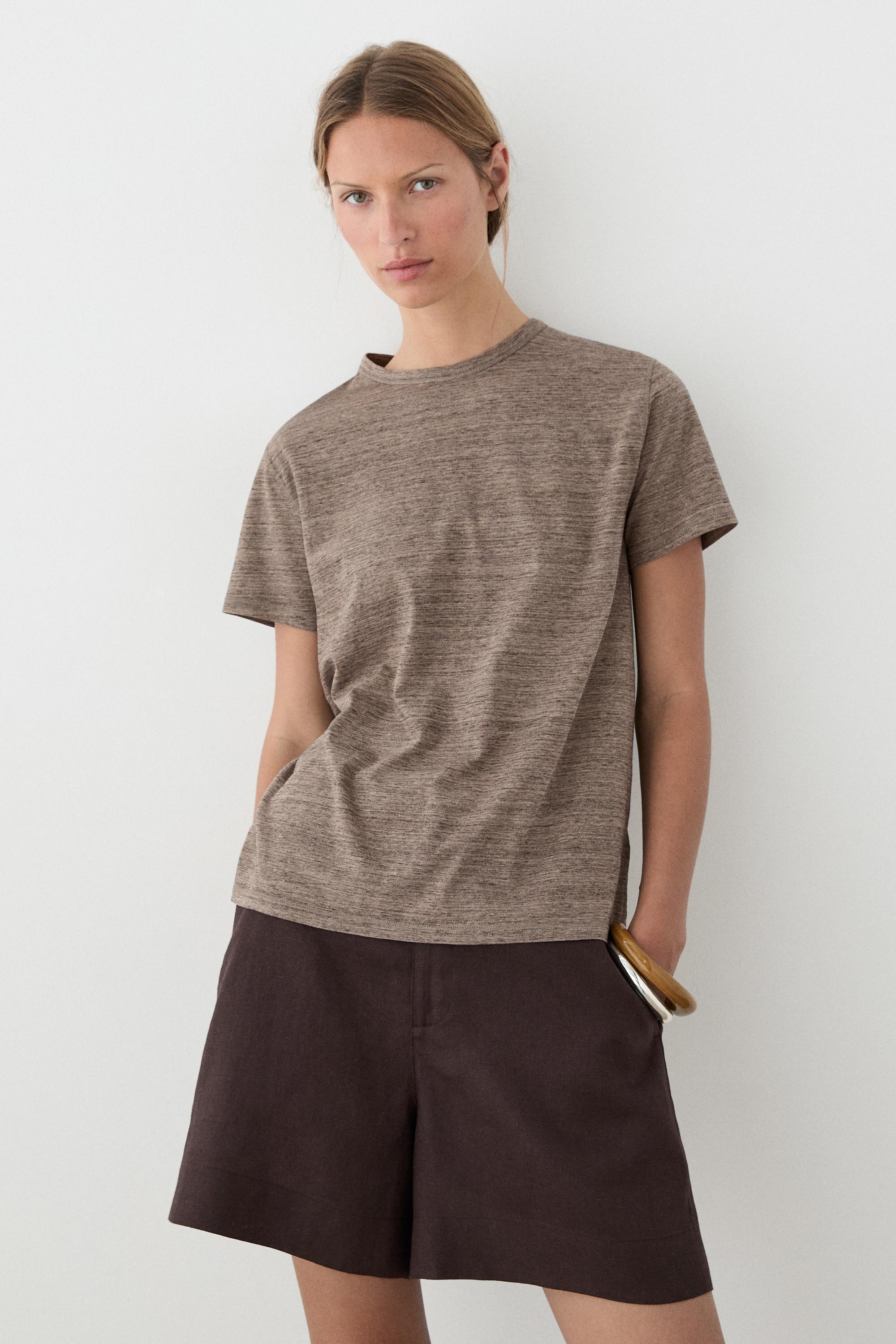 100% cotton short-sleeve T-shirt